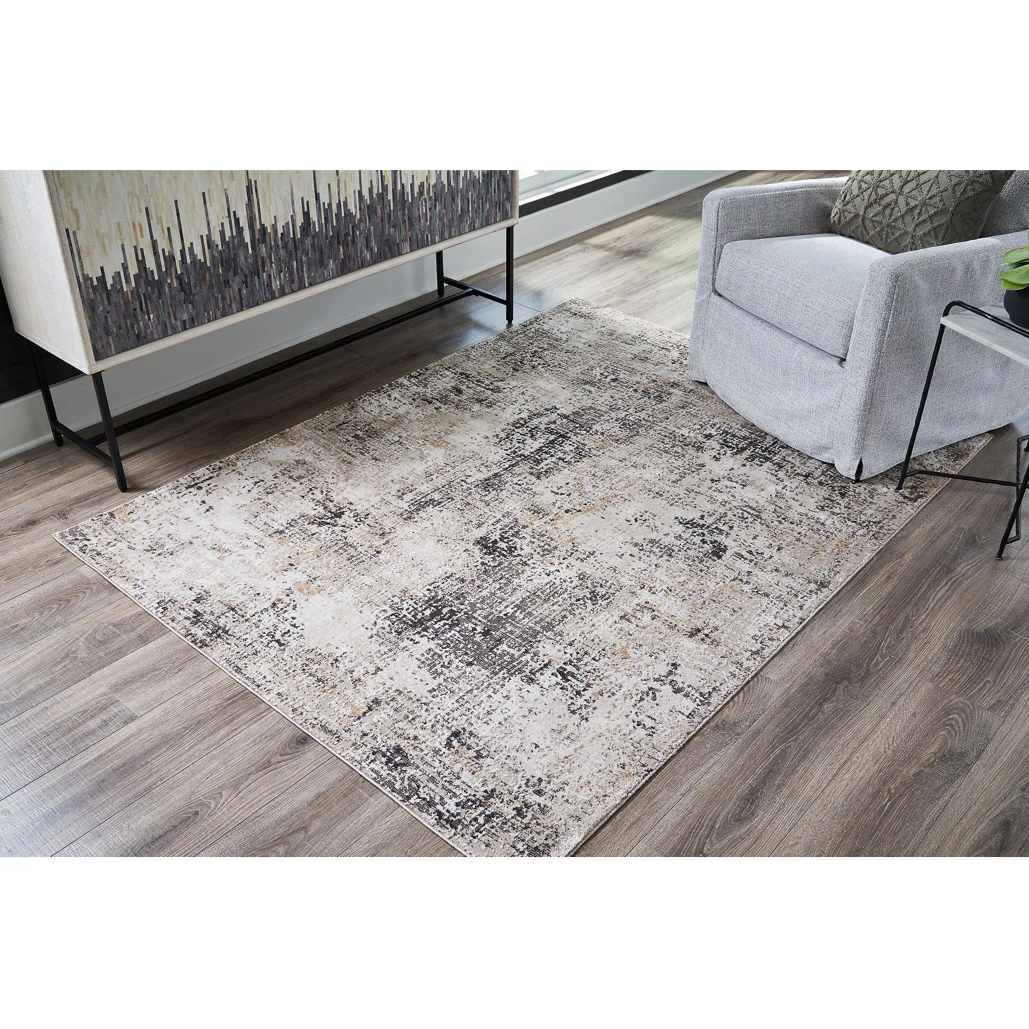 Elaning Area Rug - Image 4
