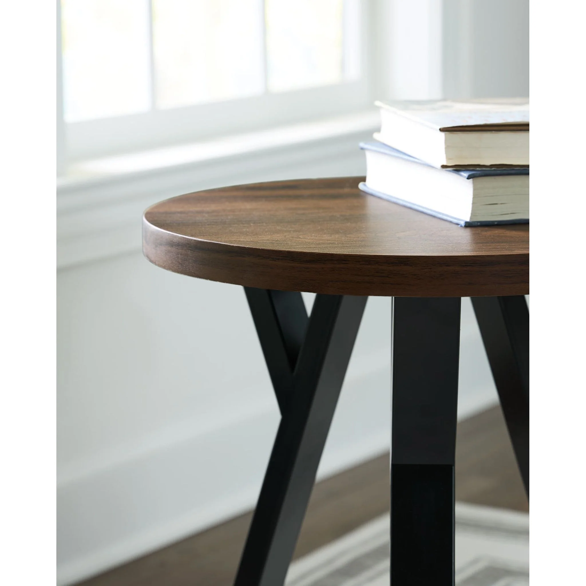 Elbrynn 3 Pack Tables - Image 4