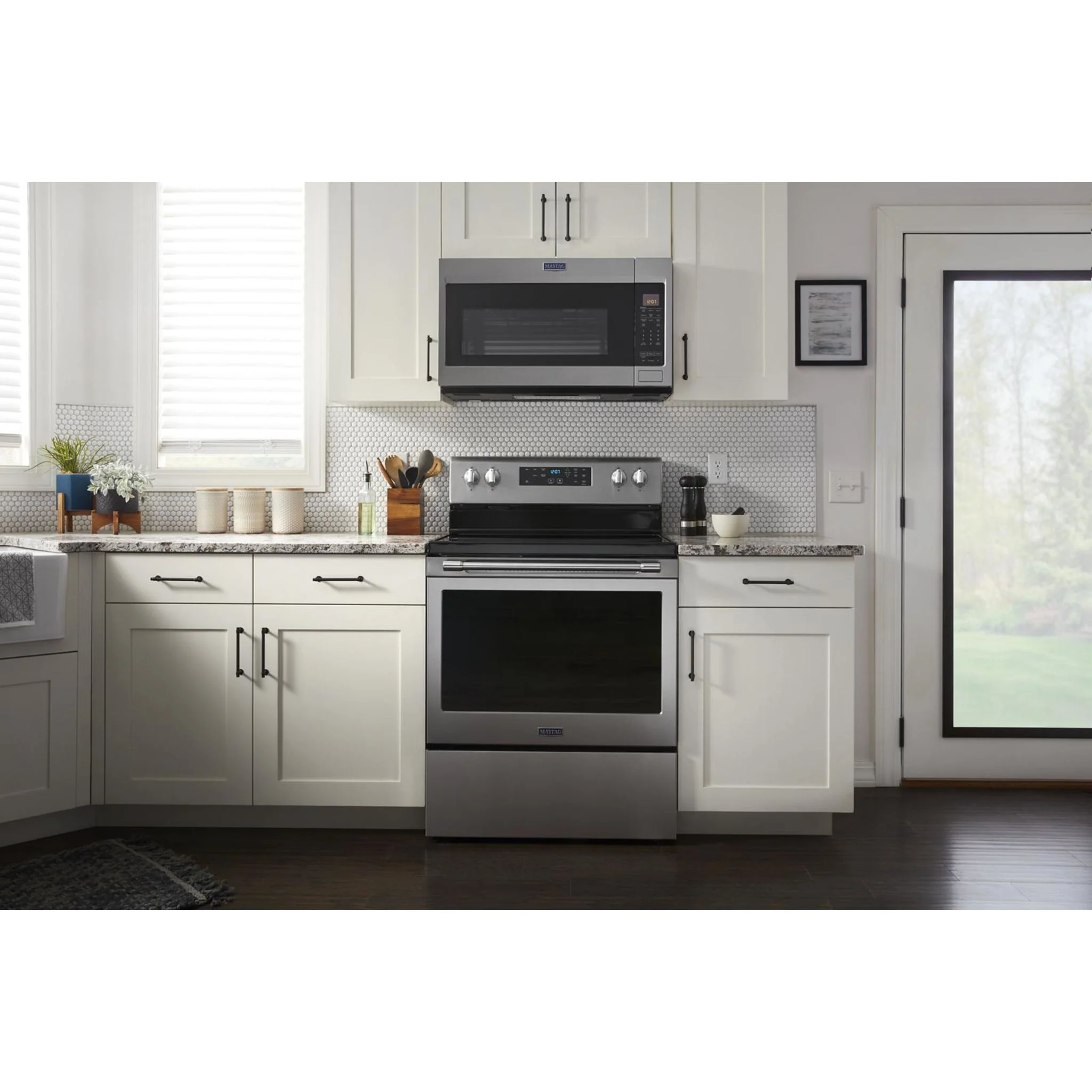 Maytag Electric Range with Air Fryer and Basket - 5.3 cu. ft. (YMER7700LZ) - Image 21