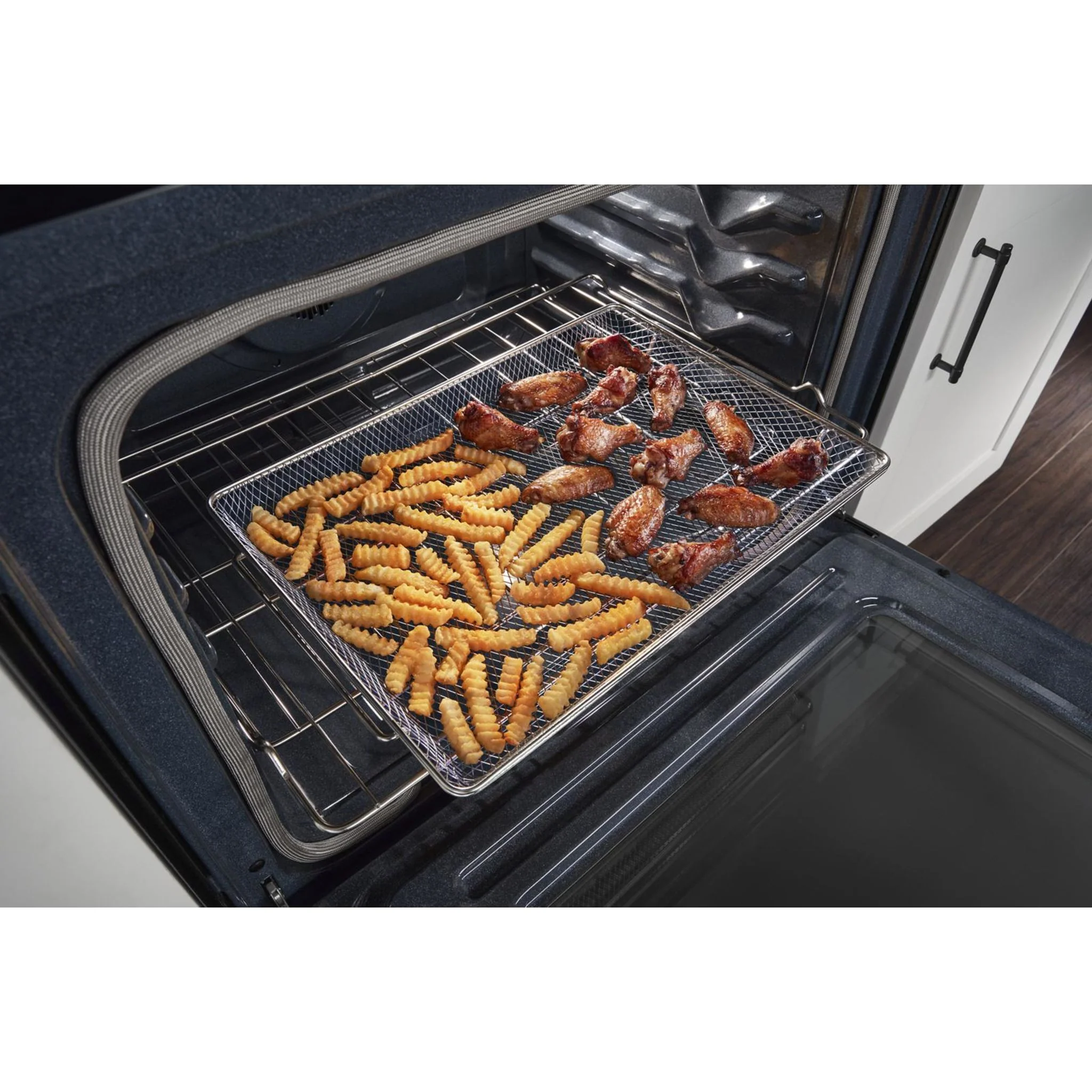 Maytag Electric Range with Air Fryer and Basket - 5.3 cu. ft. (YMER7700LZ) - Image 28