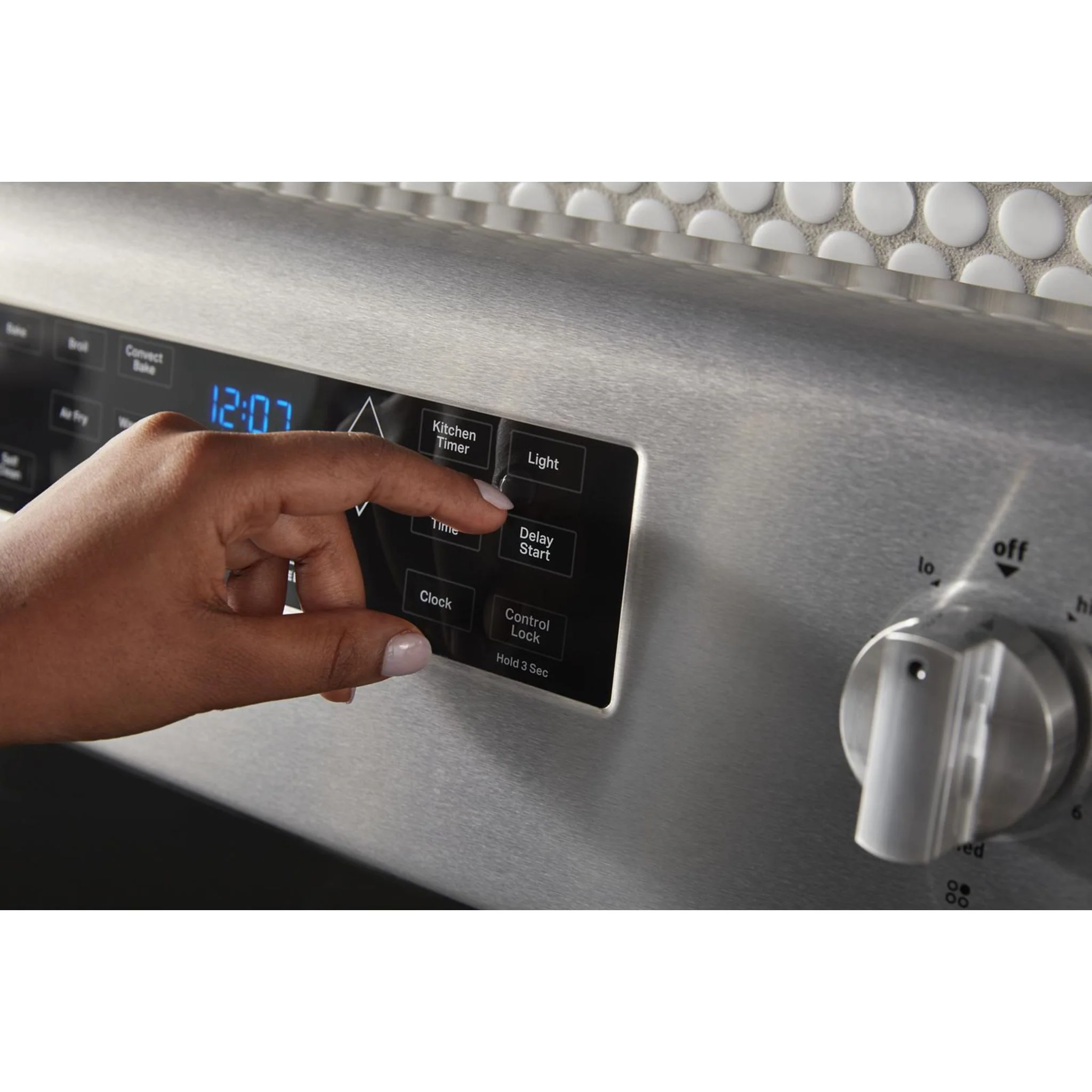 Maytag Electric Range with Air Fryer and Basket - 5.3 cu. ft. (YMER7700LZ) - Image 34
