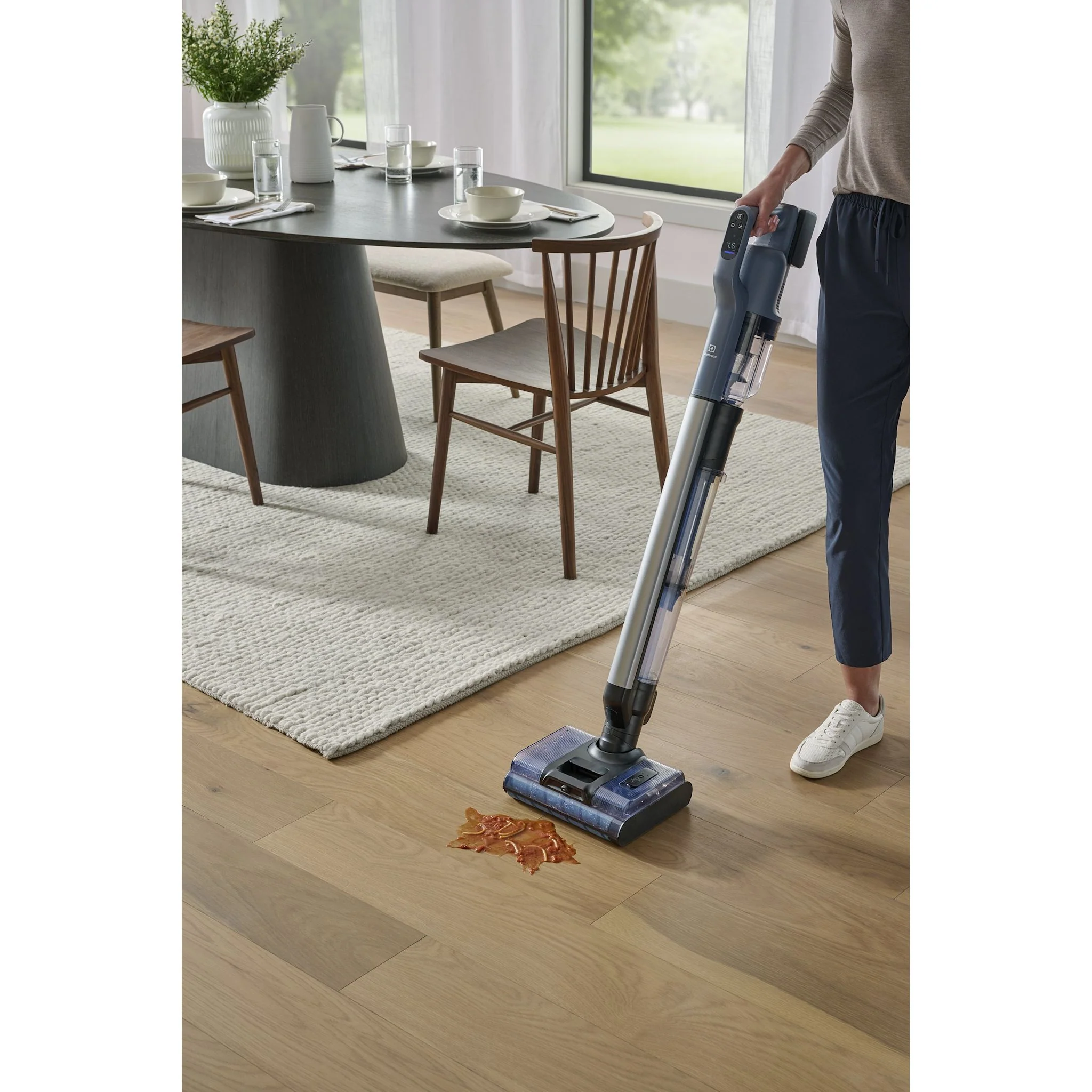Electrolux 2-in-1 Wet and Dry Vacuum Complete Home - Denim Blue (EHVS85D2AD) - Image 7
