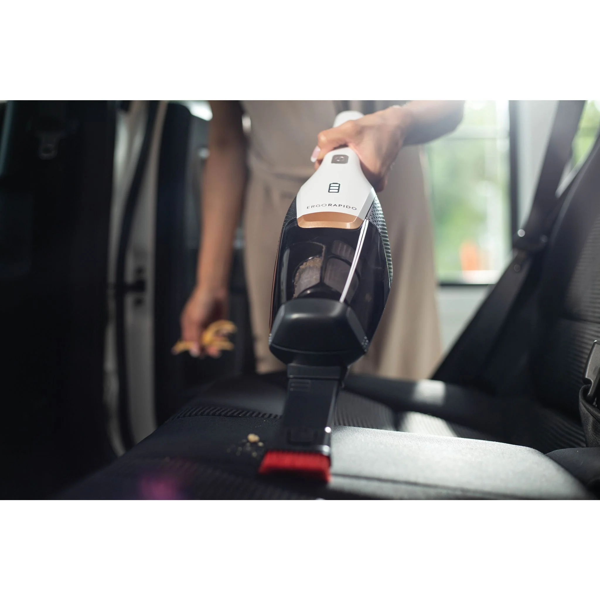 Electrolux Ergorapido™ Vacuum - White ( EHVS2510AW ) - Image 13