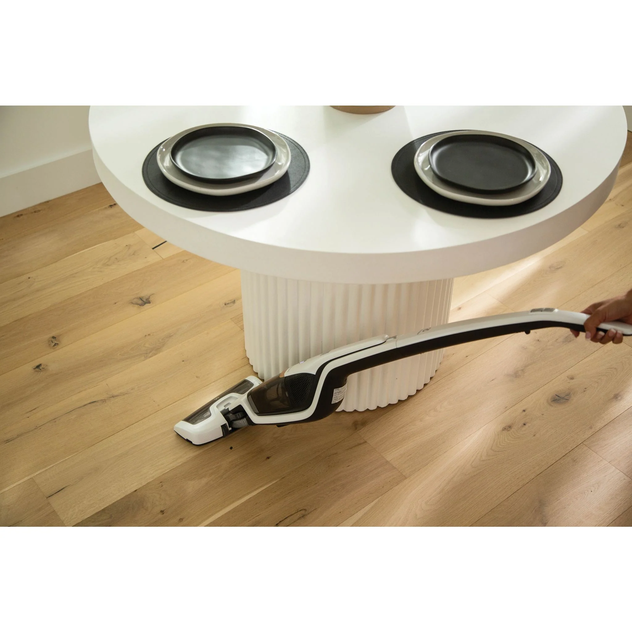 Electrolux Ergorapido™ Vacuum - White ( EHVS2510AW ) - Image 22
