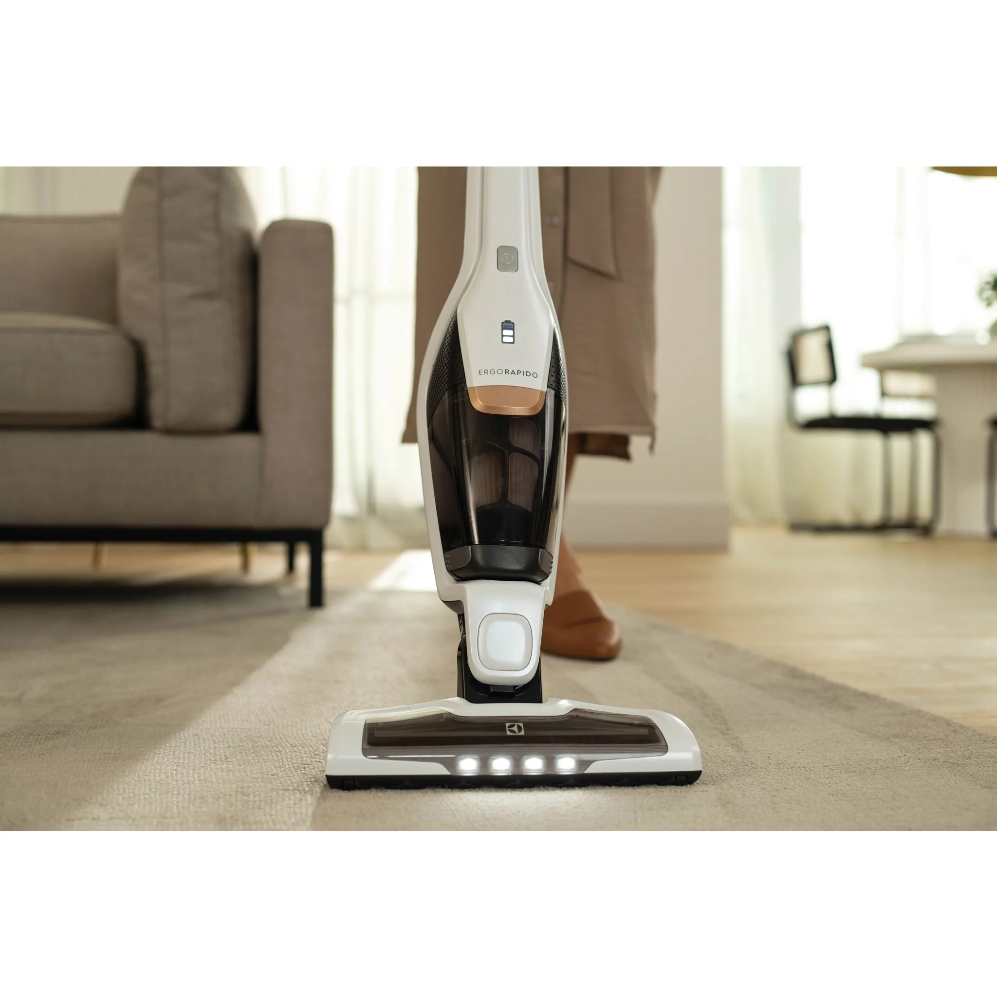 Electrolux Ergorapido™ Vacuum - White ( EHVS2510AW ) - Image 9