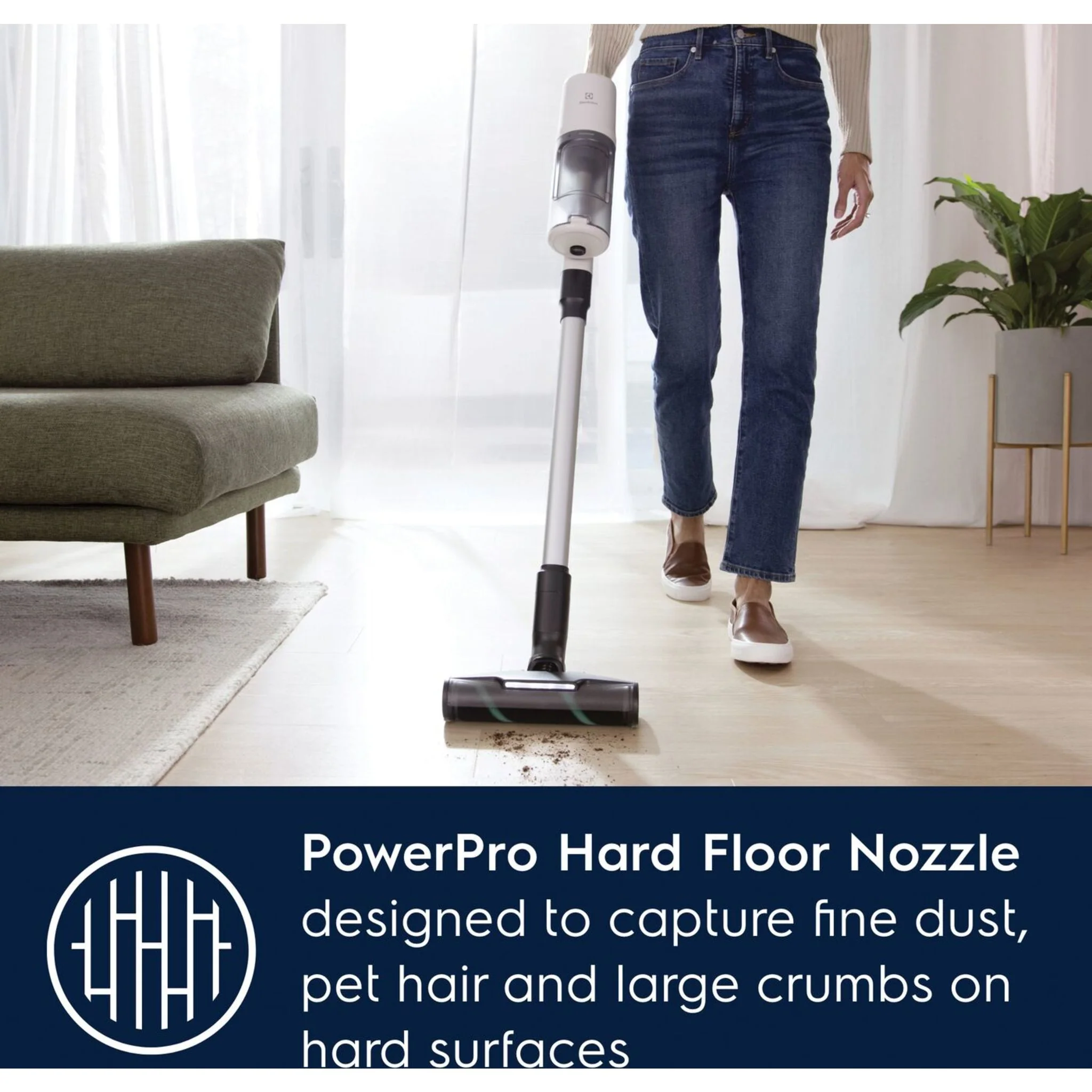 Electrolux Ultimate600™ Complete Home Vacuum - White (EHVS65W1AW) - Image 10
