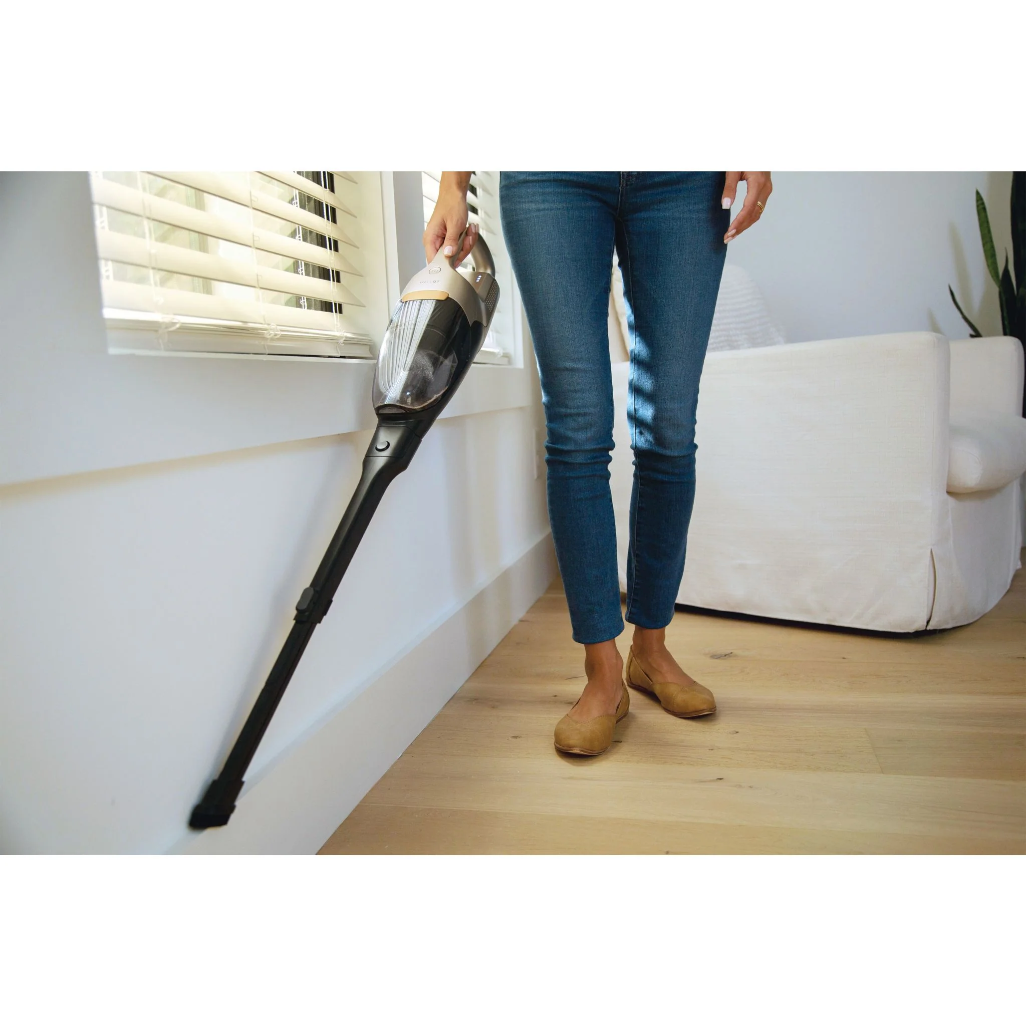 Electrolux WellQ7™ Hard Floor Vacuum - Gold ( EHVS35H2AQ ) - Image 15