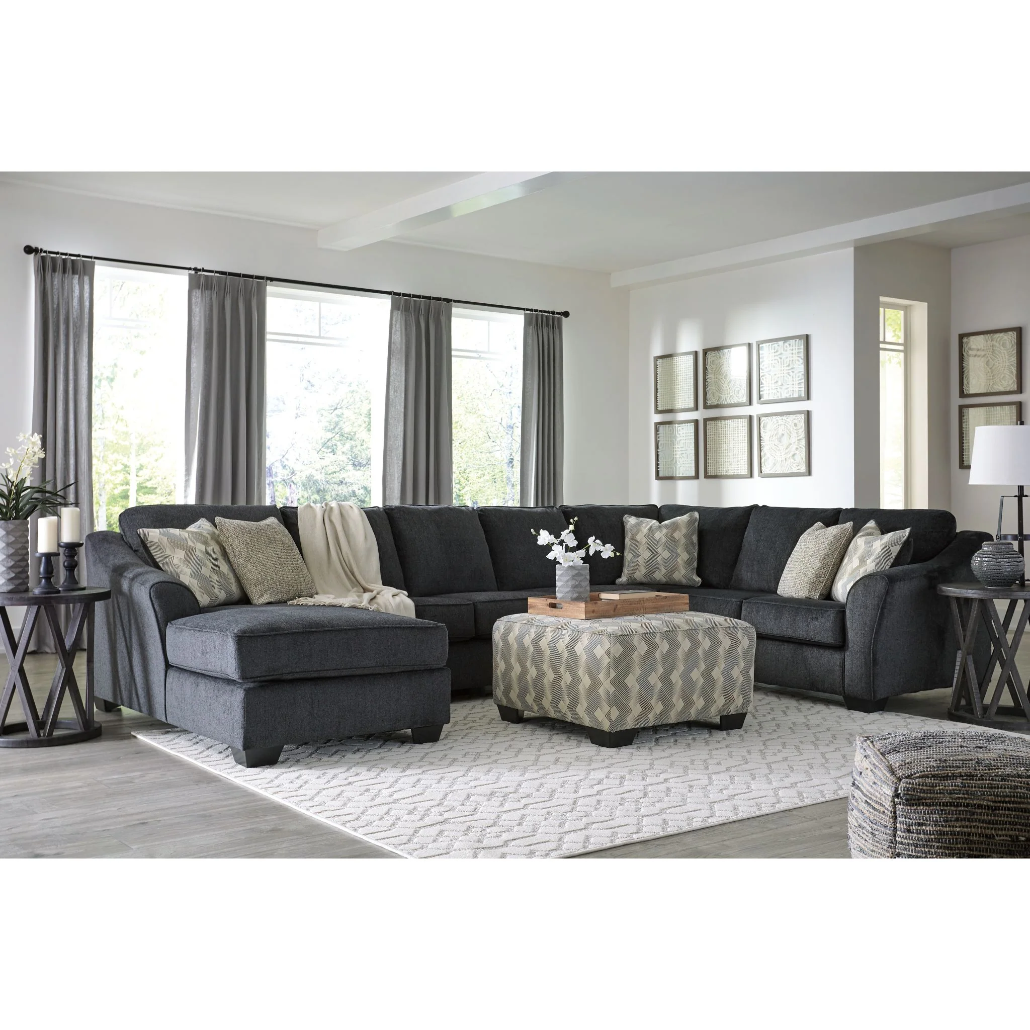 Eltmann 4 Piece Sectional - Image 21
