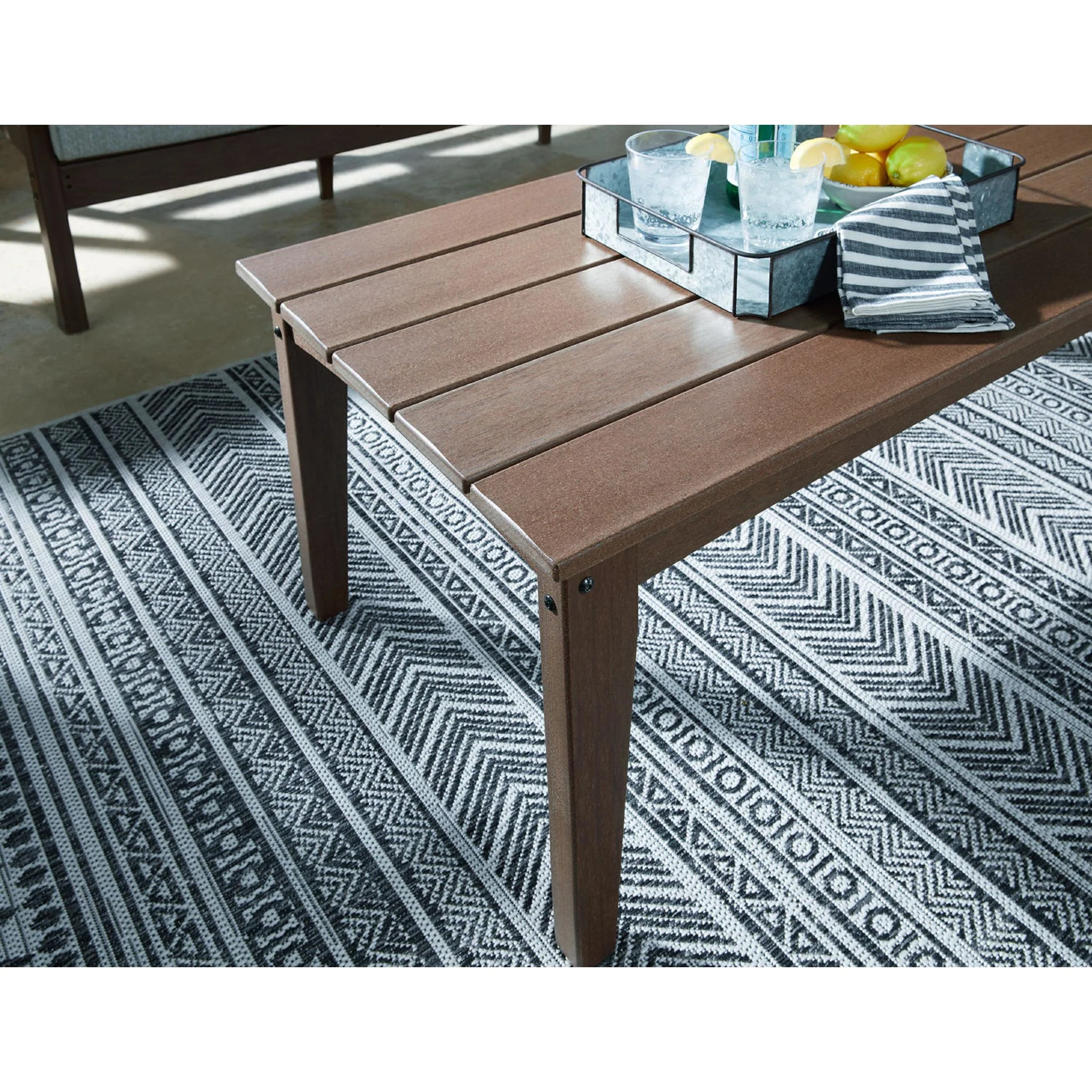 Emmeline 5 Piece Outdoor Seating - Image 4