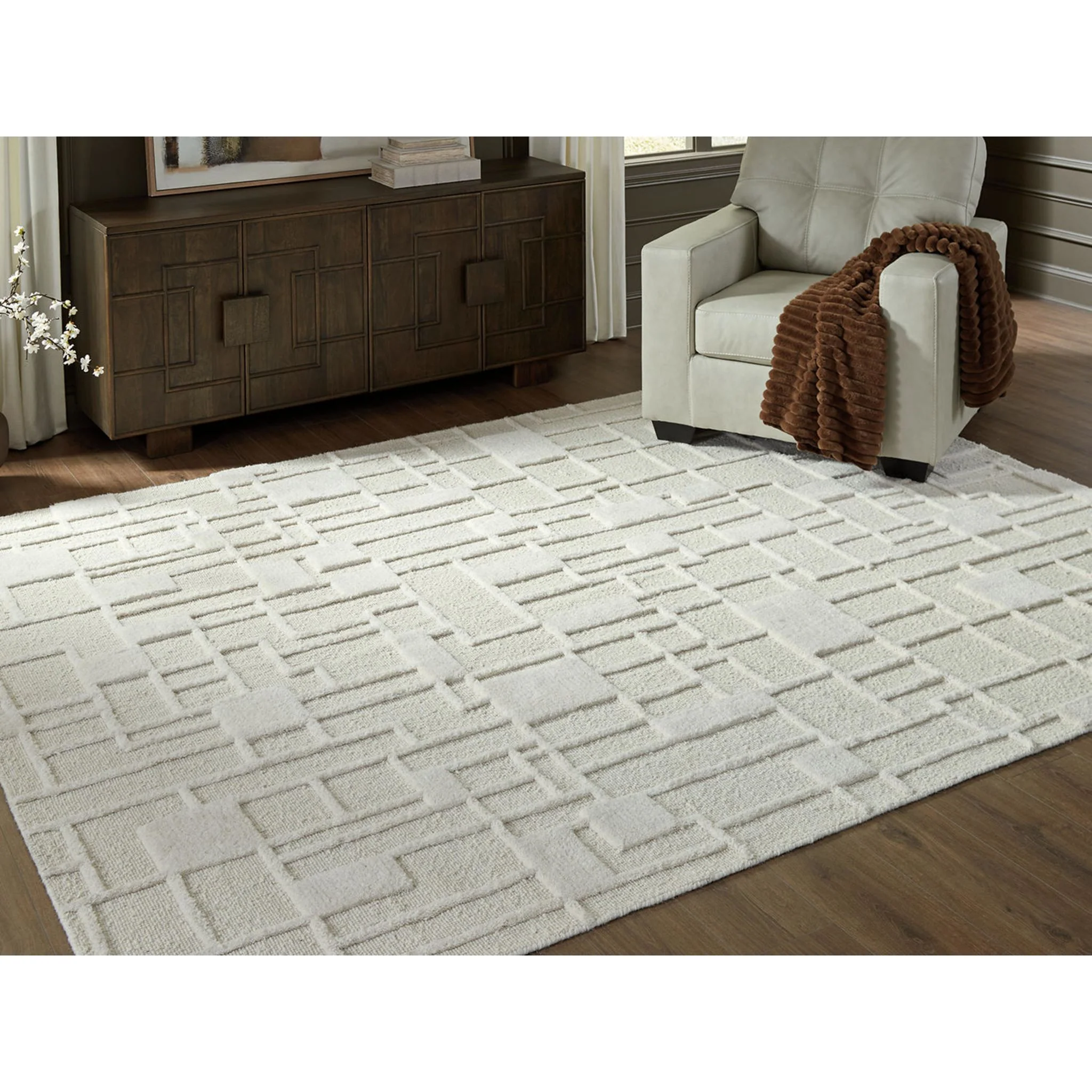 Empriss Area Rug - Image 9
