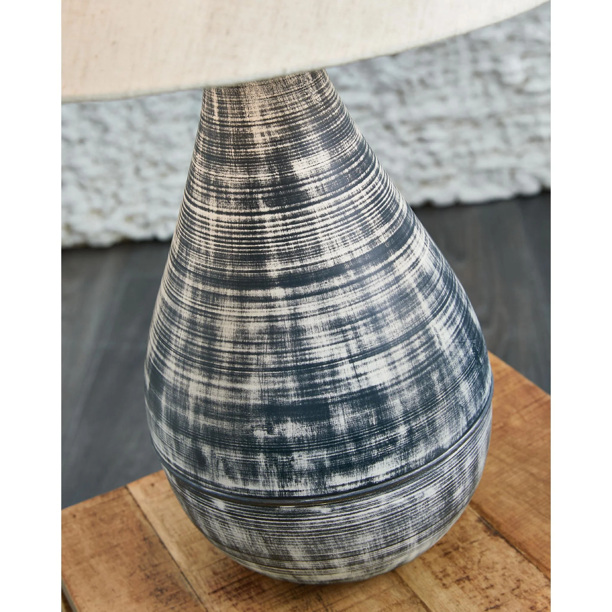 Erivell Table Lamp (Pair) - Image 3