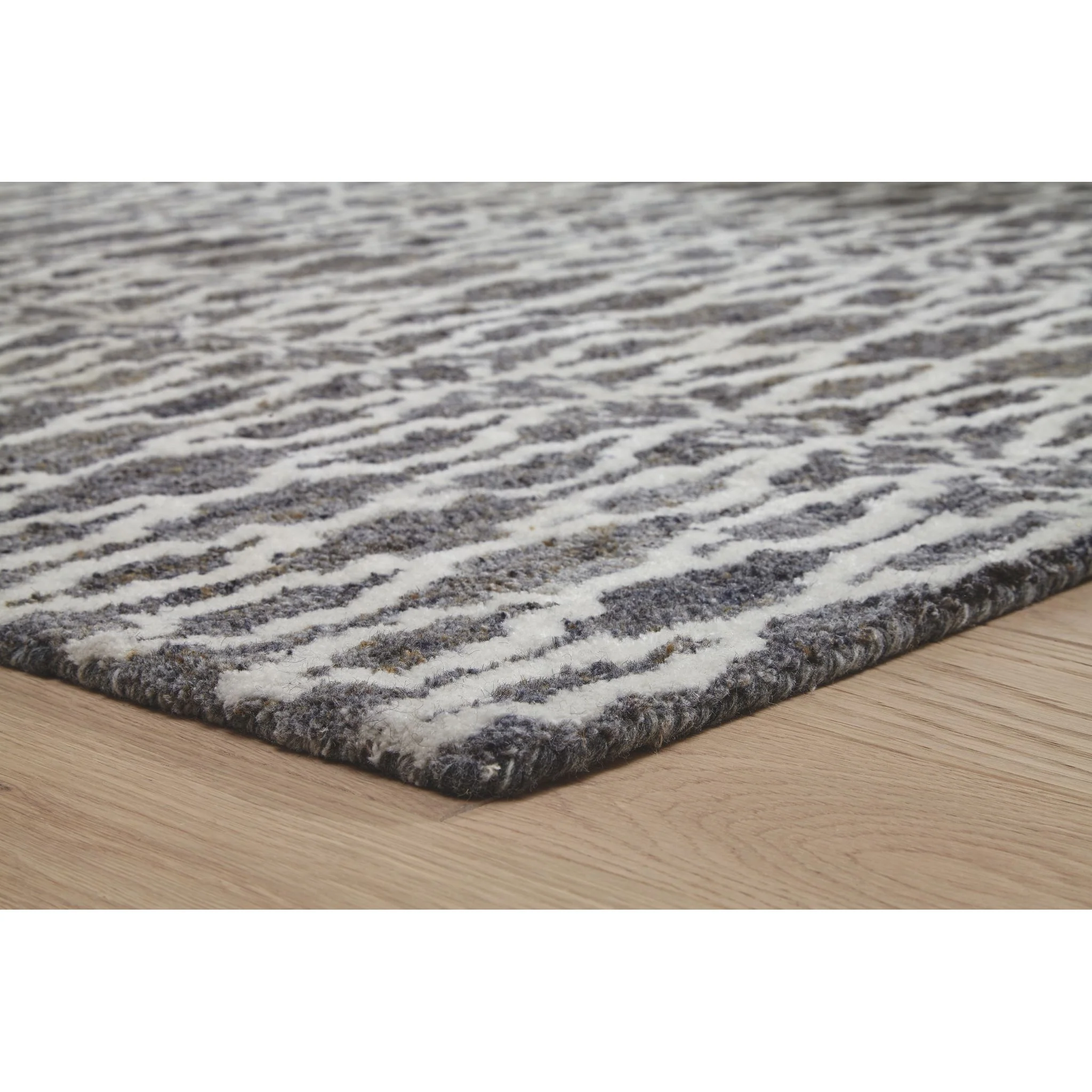 Esmee Area Rug - Image 3