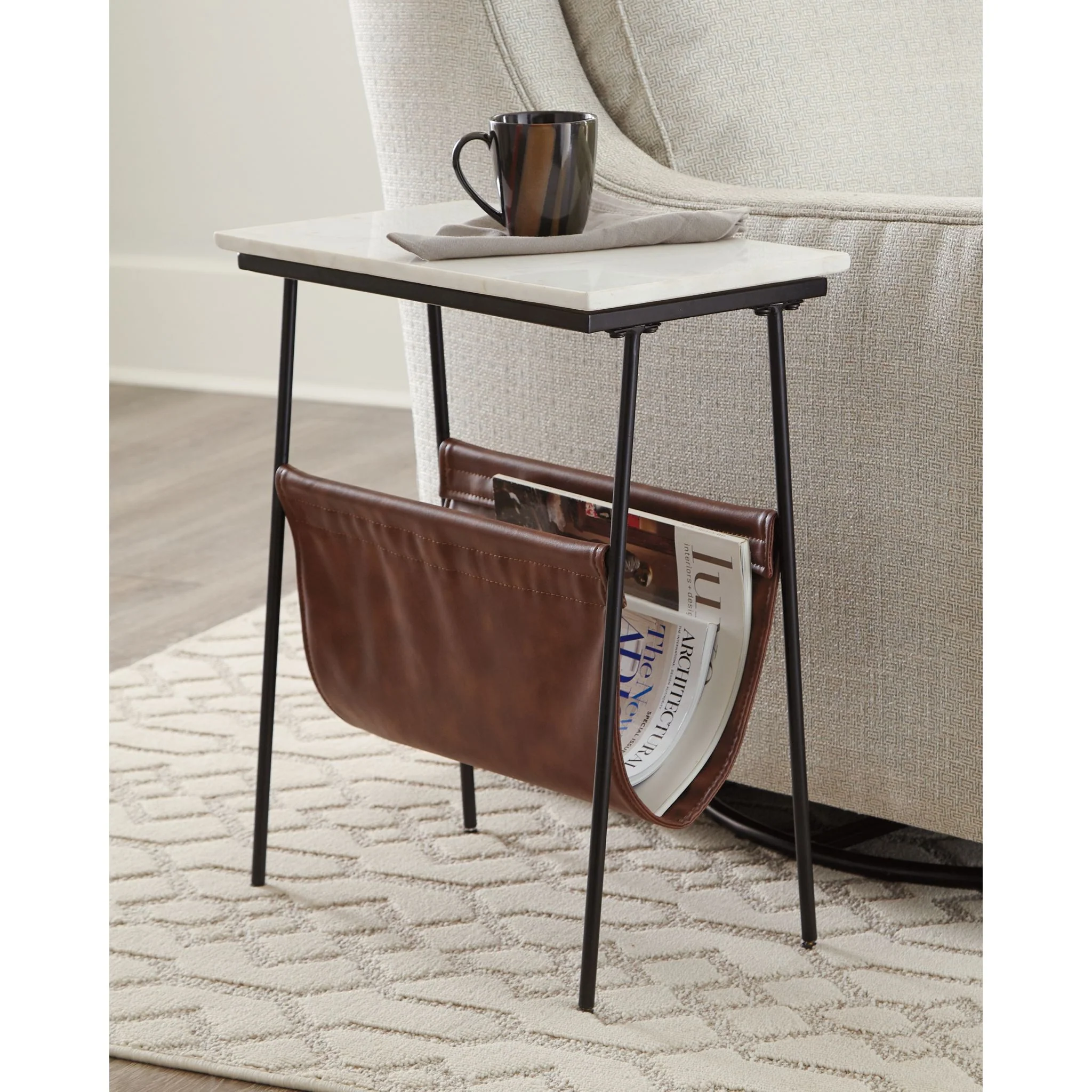 Etanbury Accent Table - Image 2