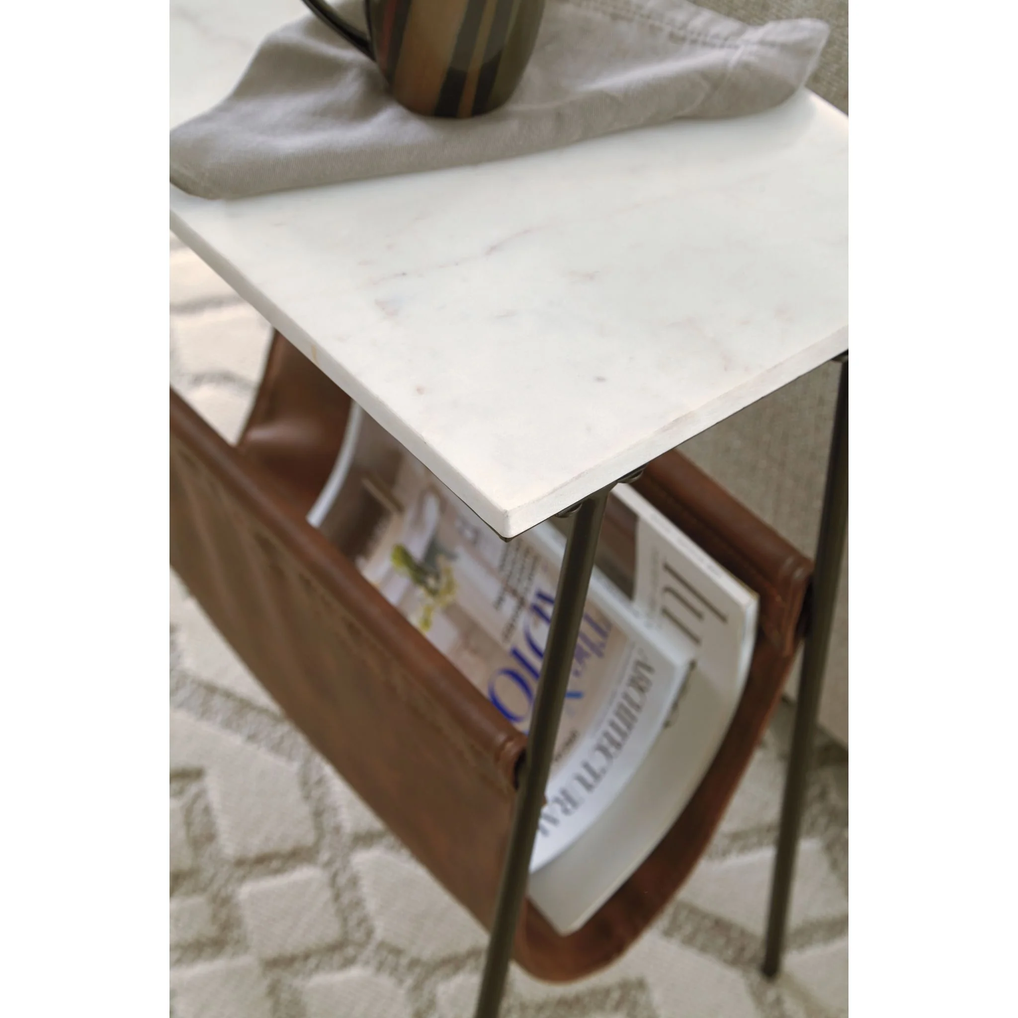 Etanbury Accent Table - Image 6