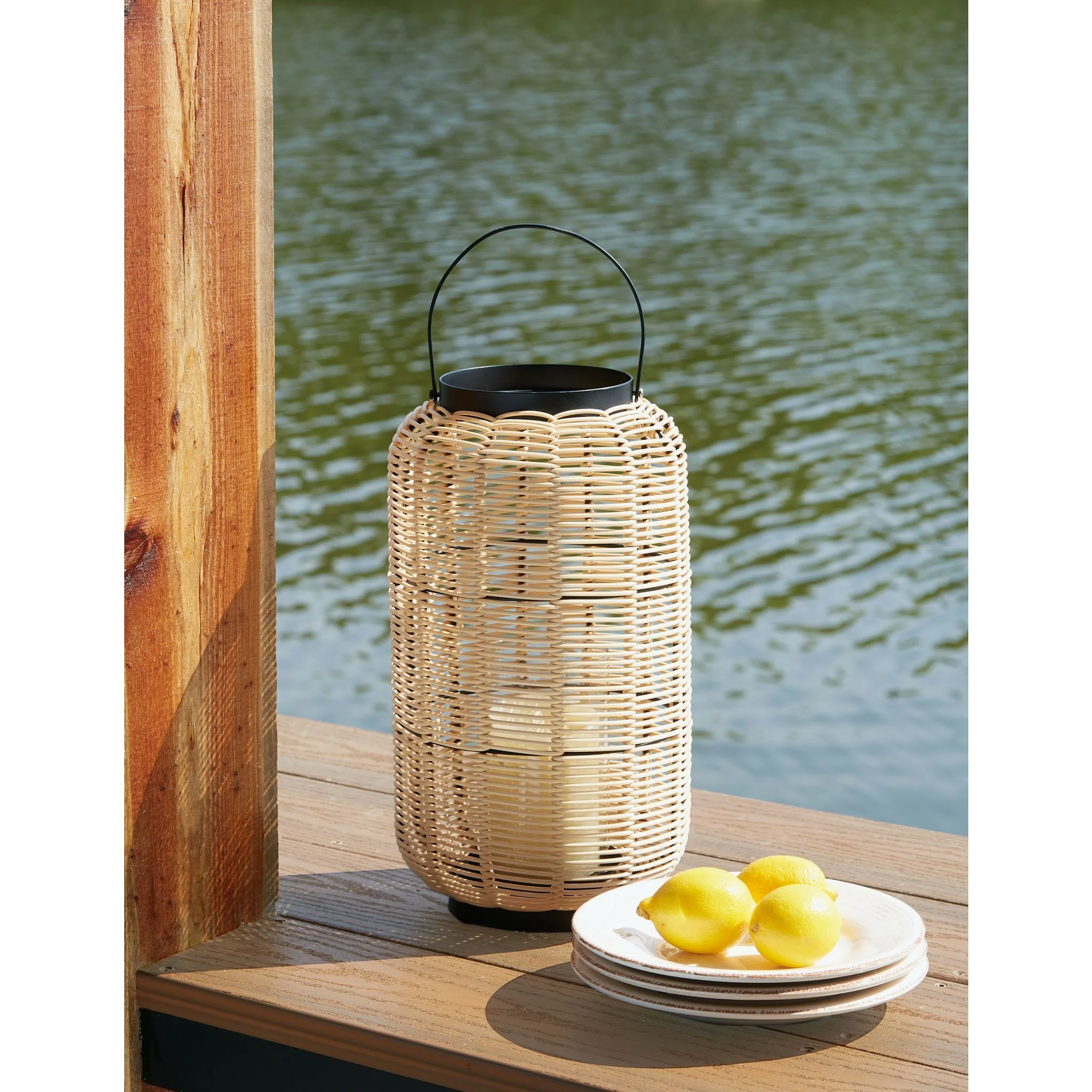 Evonne LANTERN - Image 2