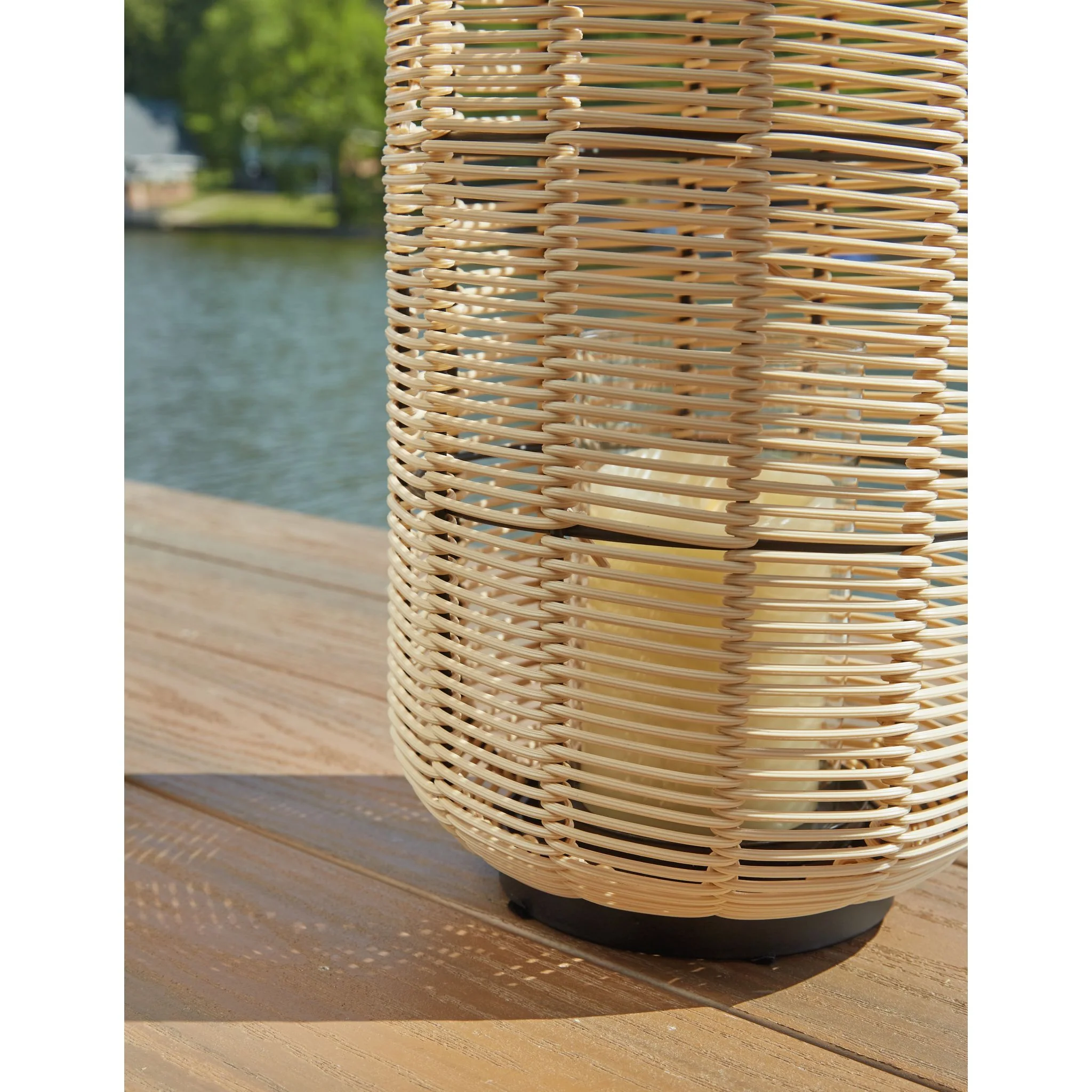 Evonne LANTERN - Image 3