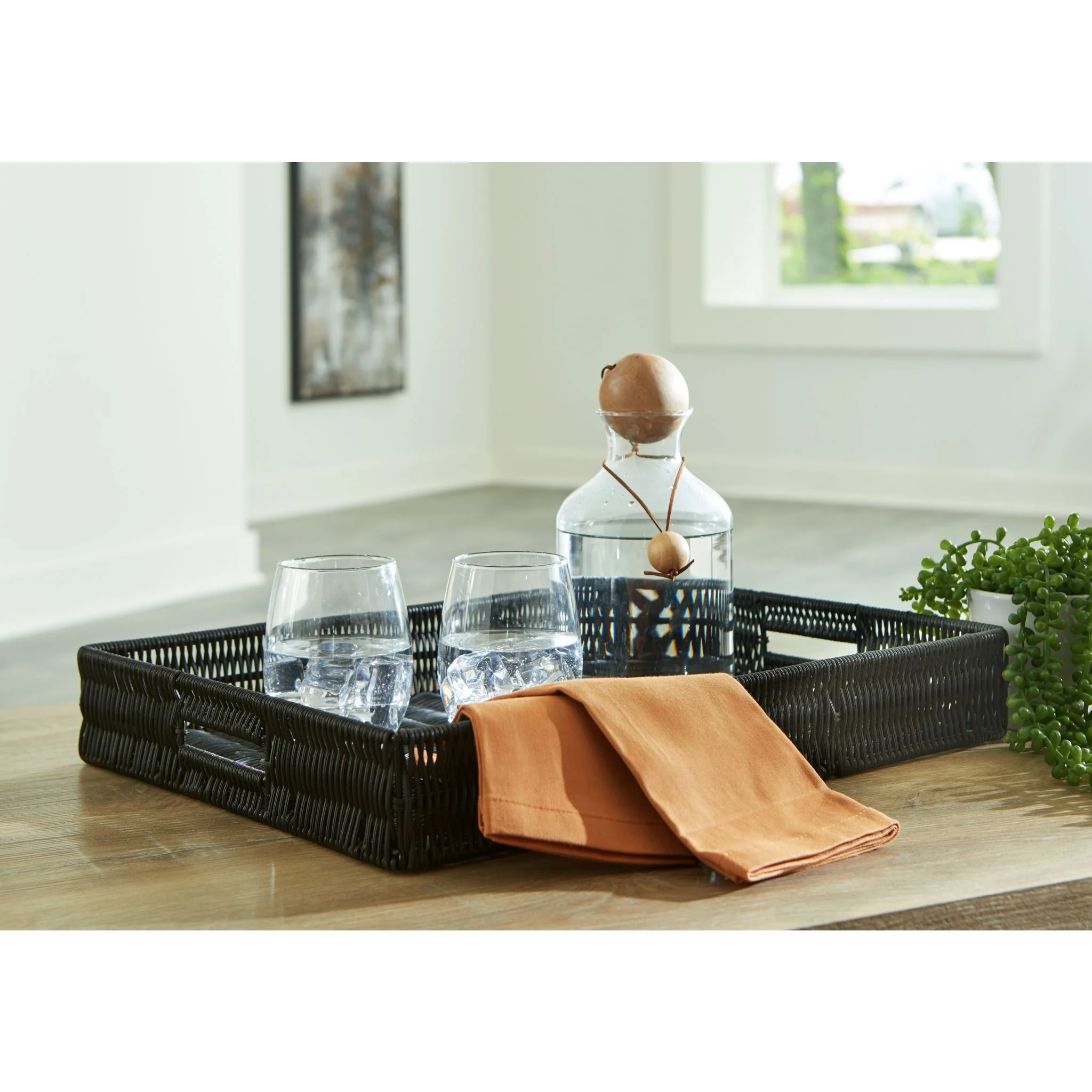 Evonne Tray - Image 2