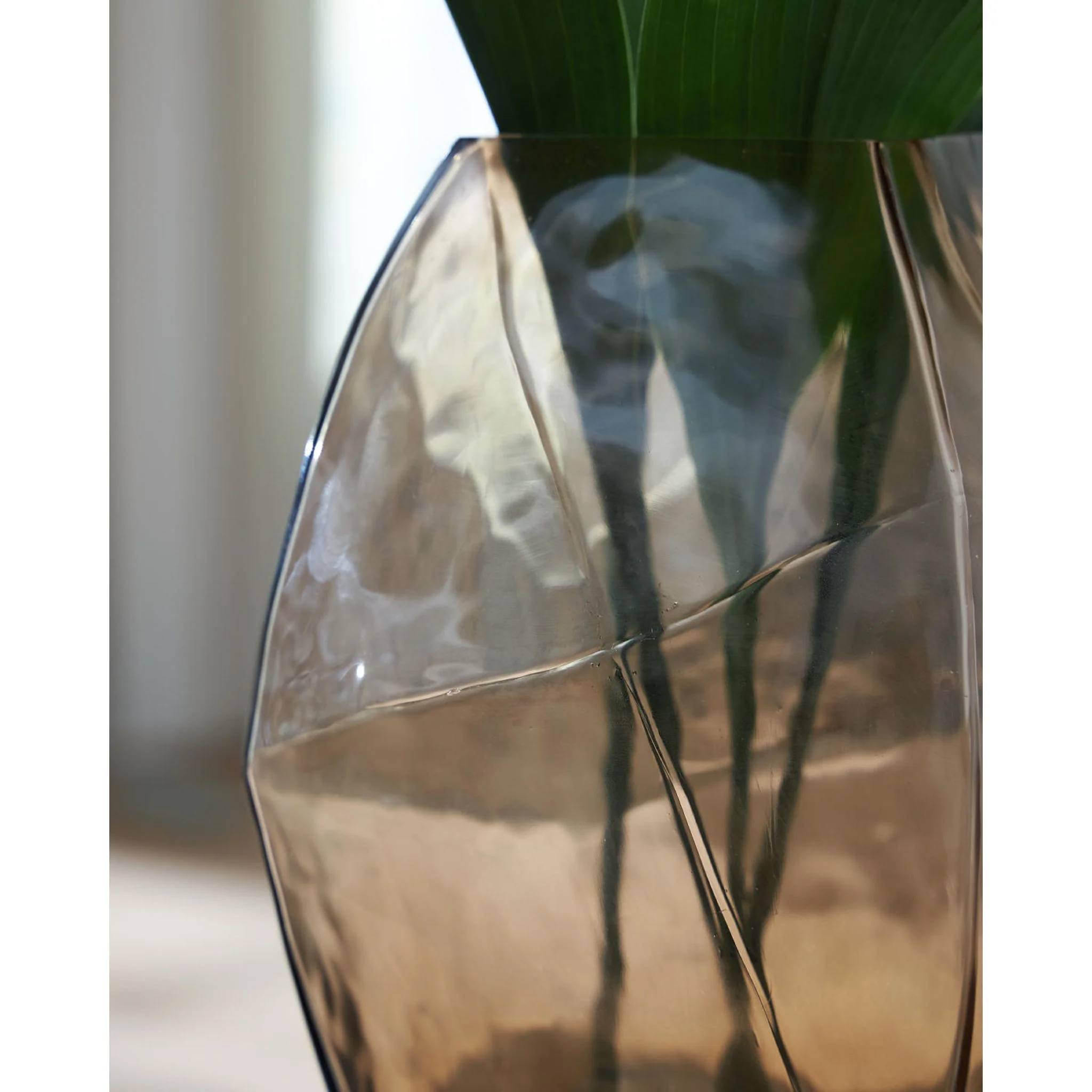 Ewart Vase - Image 4