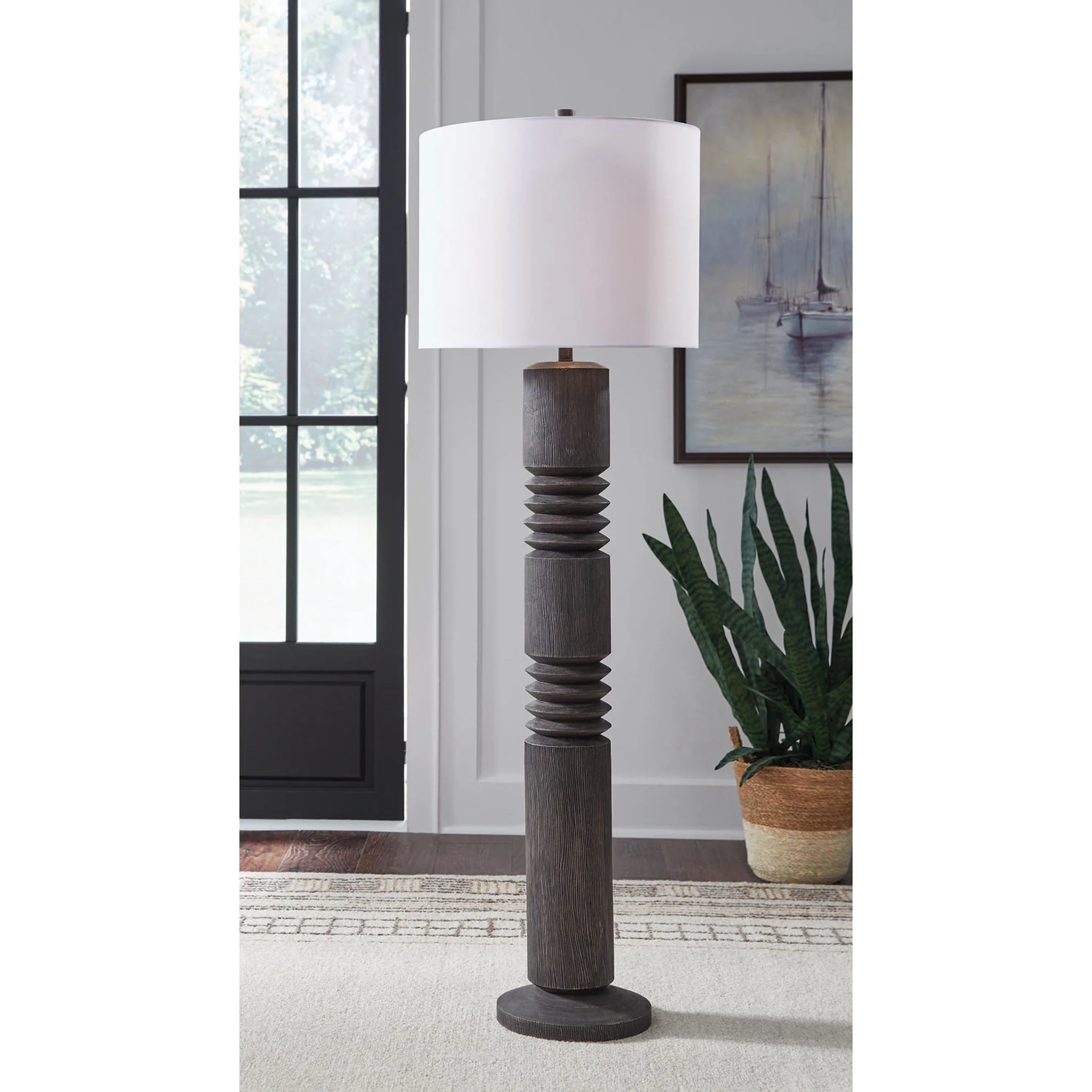 Fainwell Floor Lamp - Image 2
