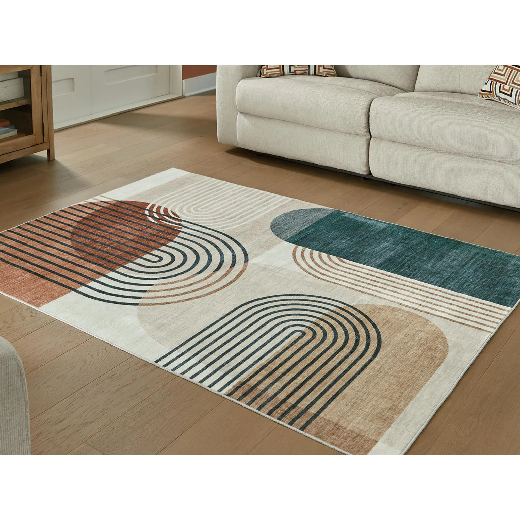 Farrendale Area Rug - Image 2