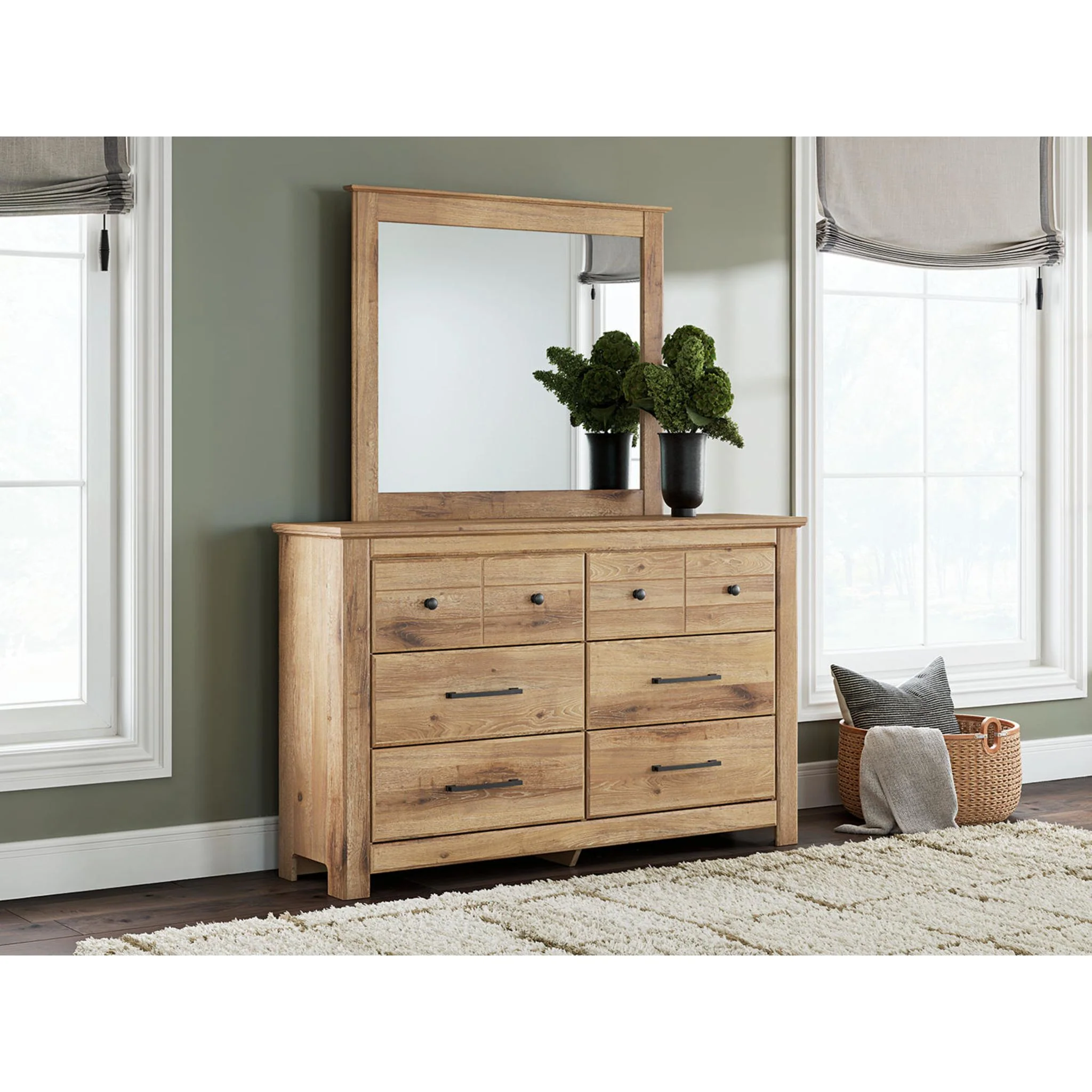 Fenderport Dresser and Mirror - Image 2