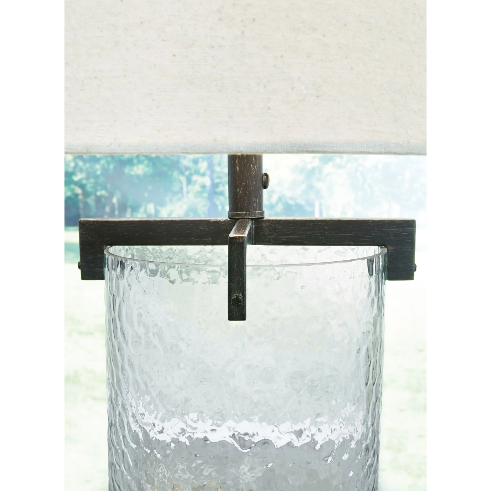 Fentonley Table Lamp (Single) - Image 3