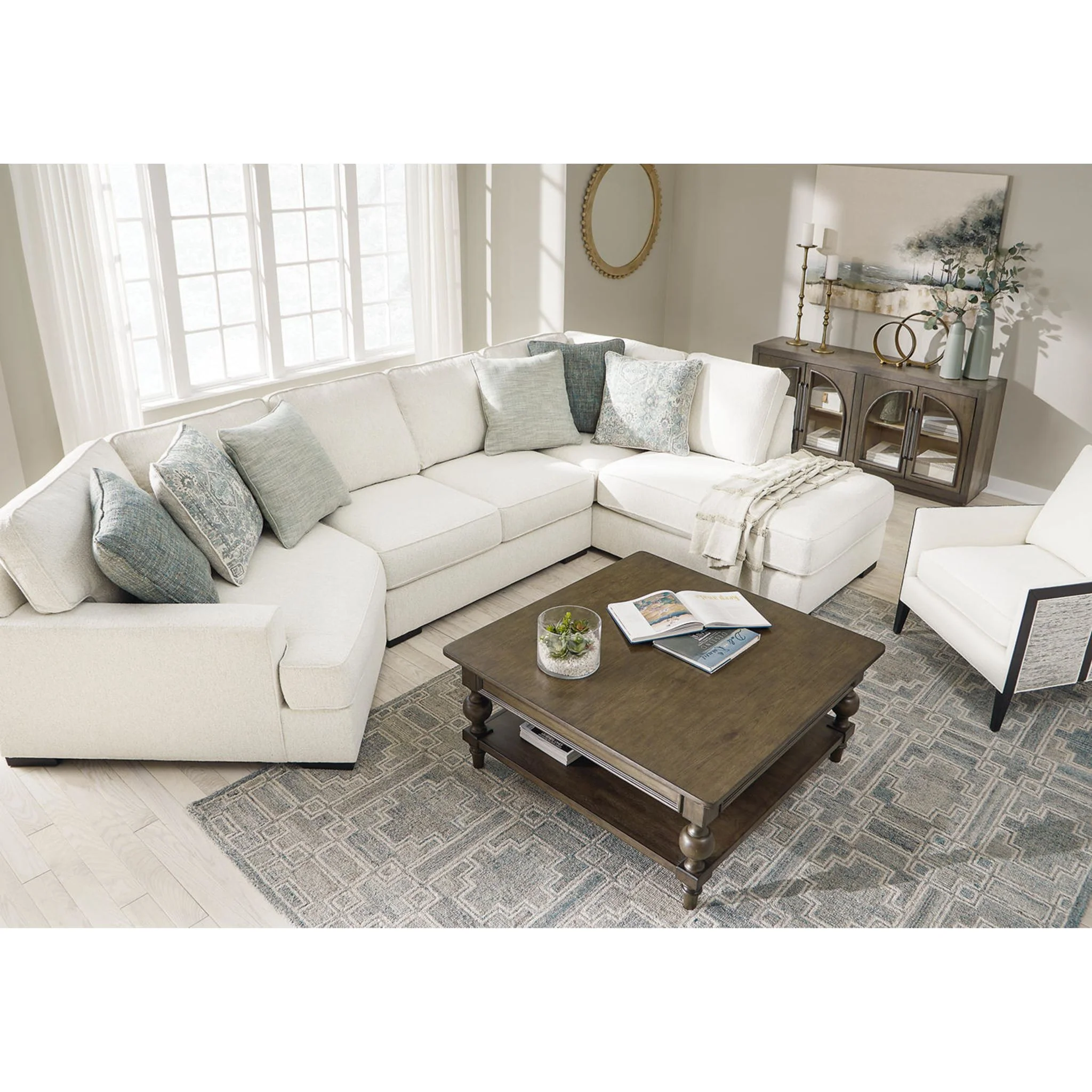 Flynndale-Exclusive 3 Piece Sectional with Chaise - Image 5