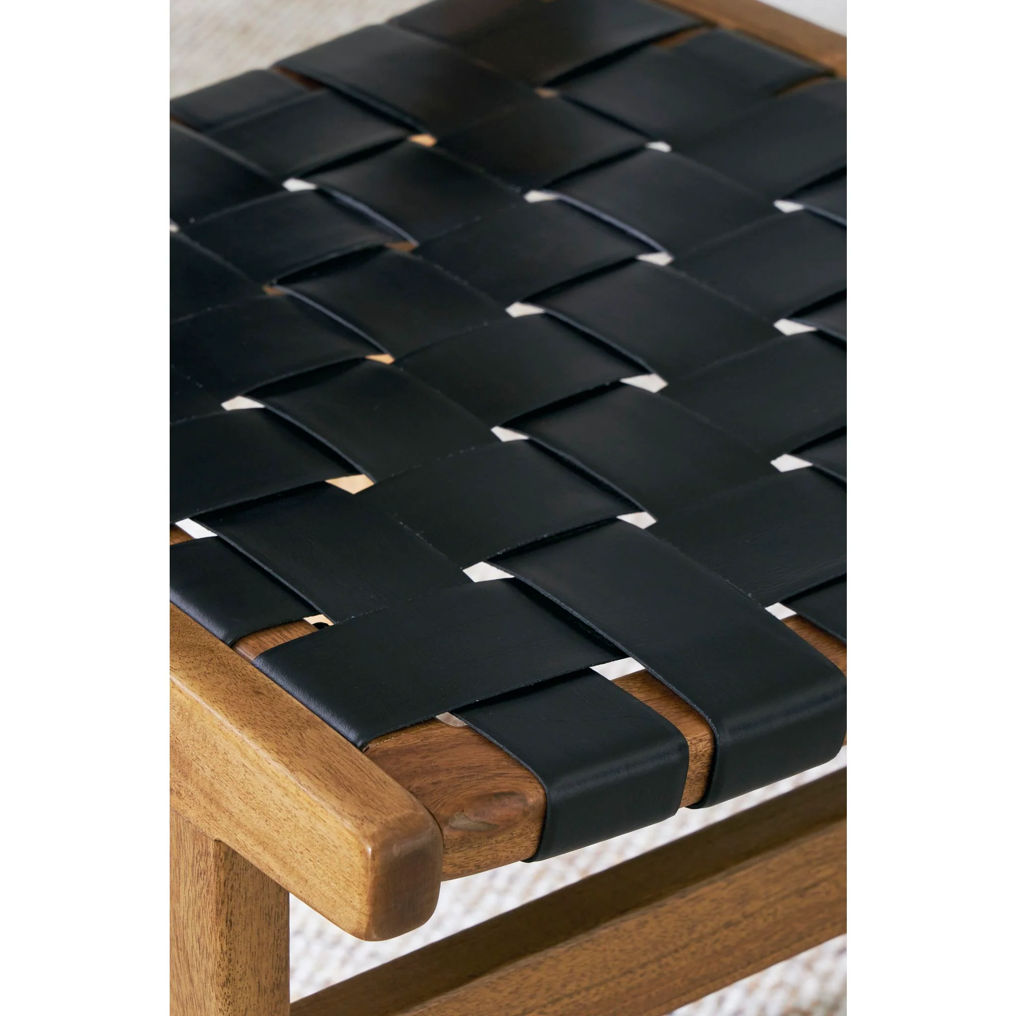 Fortmaine Dining Set - Image 9