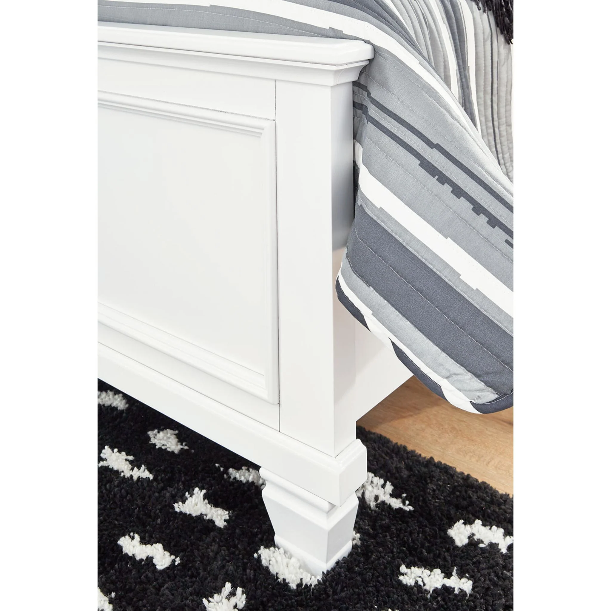 Fortman Panel Bed - Image 13