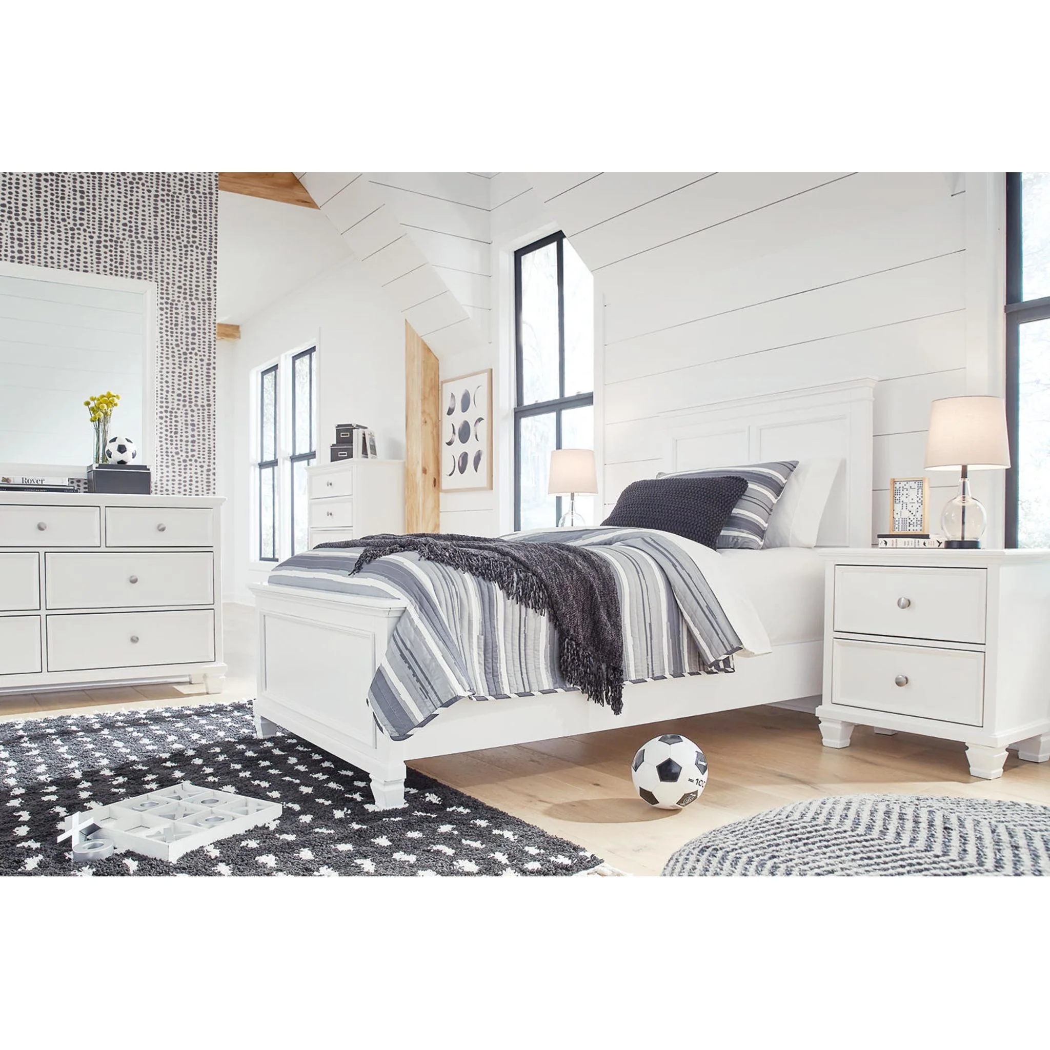 Fortman Panel Bed - Image 24