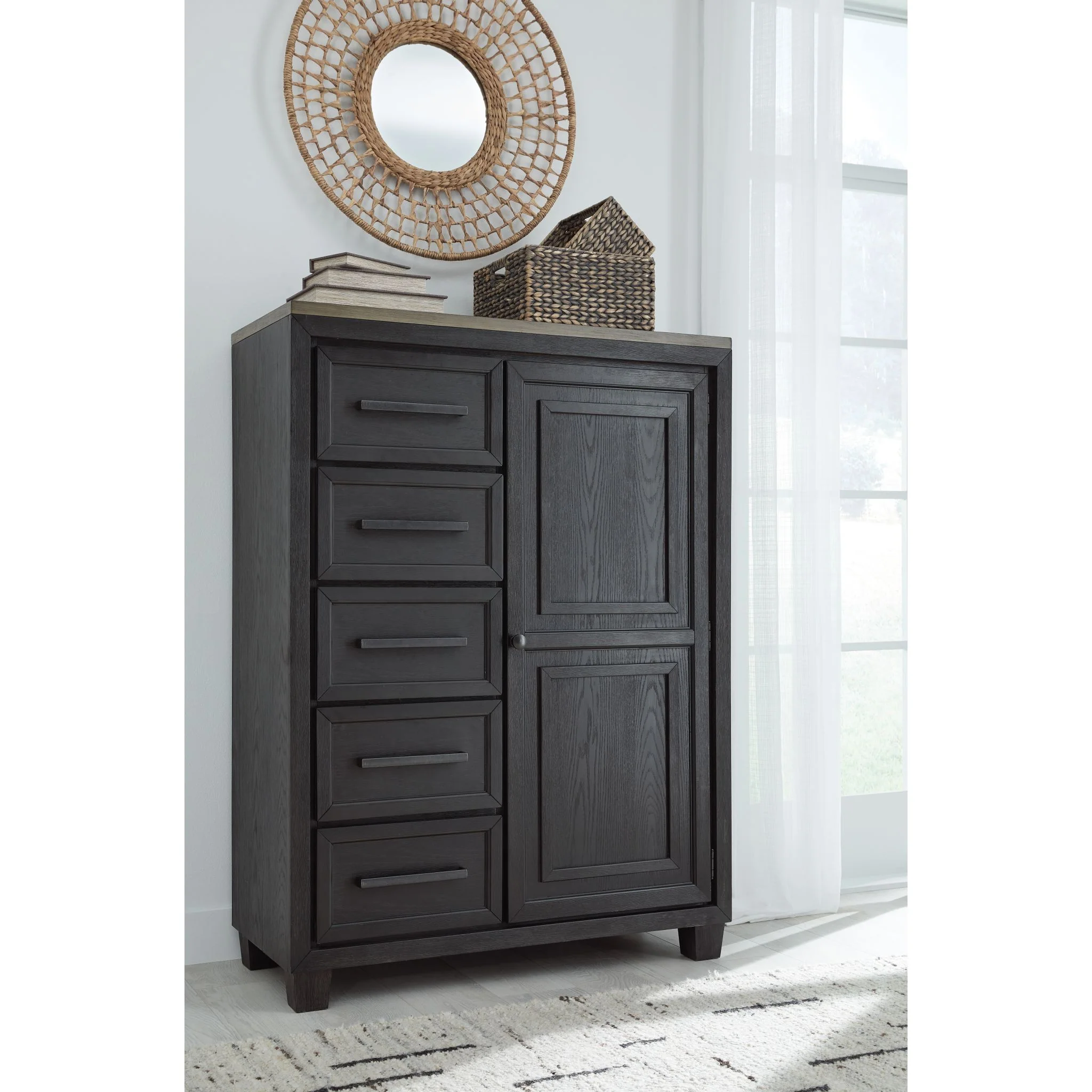 Foyland Door Chest - Image 2