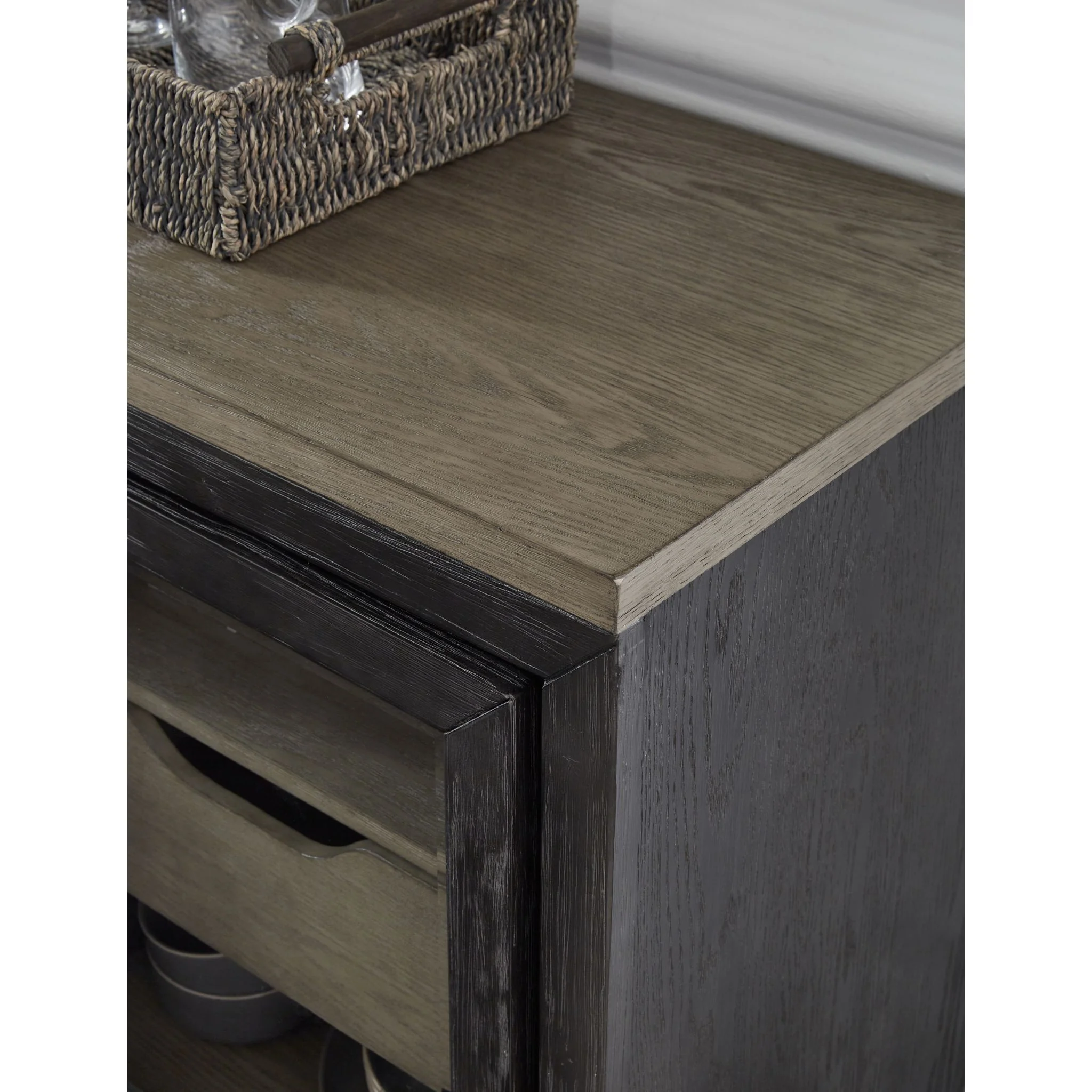 Foyland Dining Server - Image 5