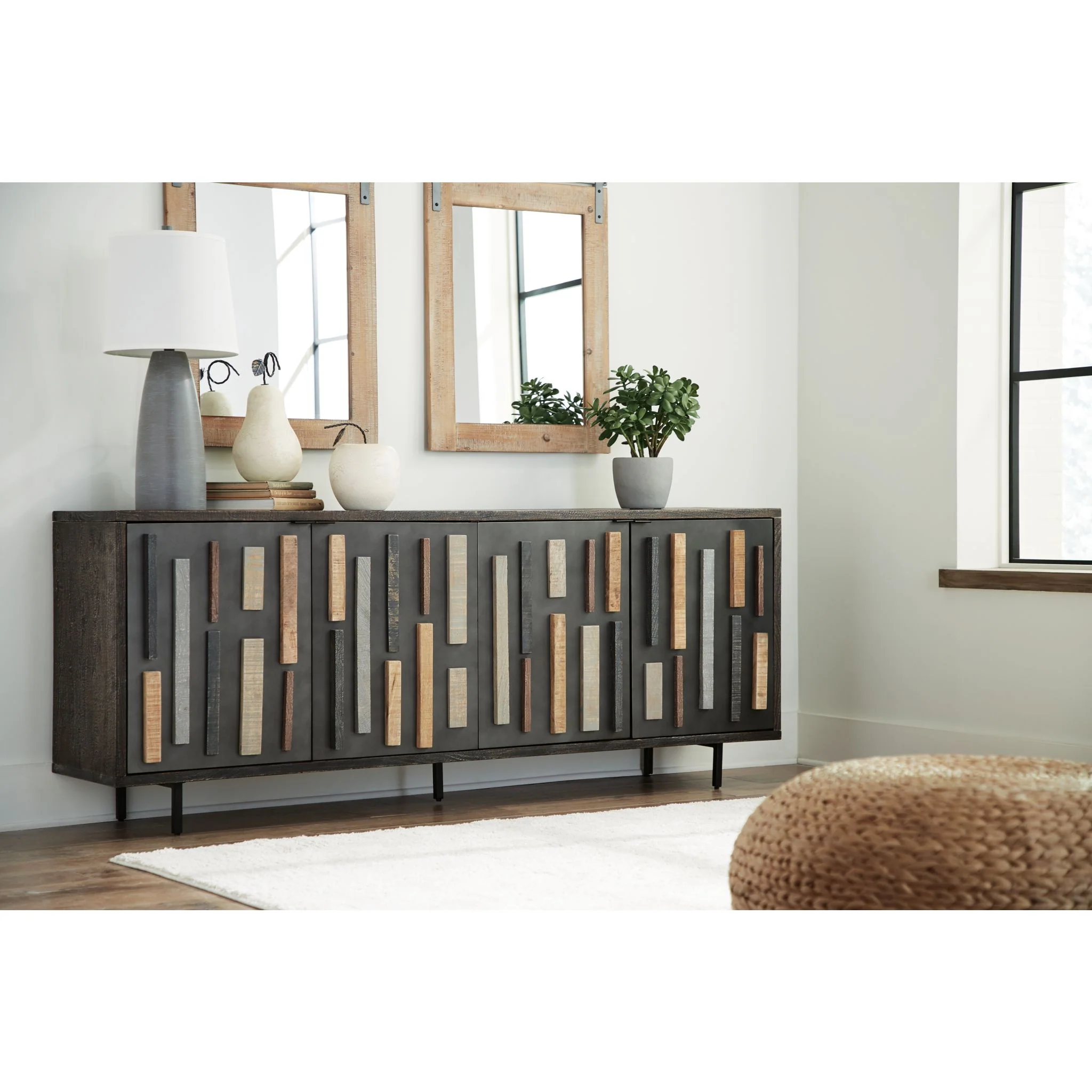 Franchester Accent Cabinet - Image 2