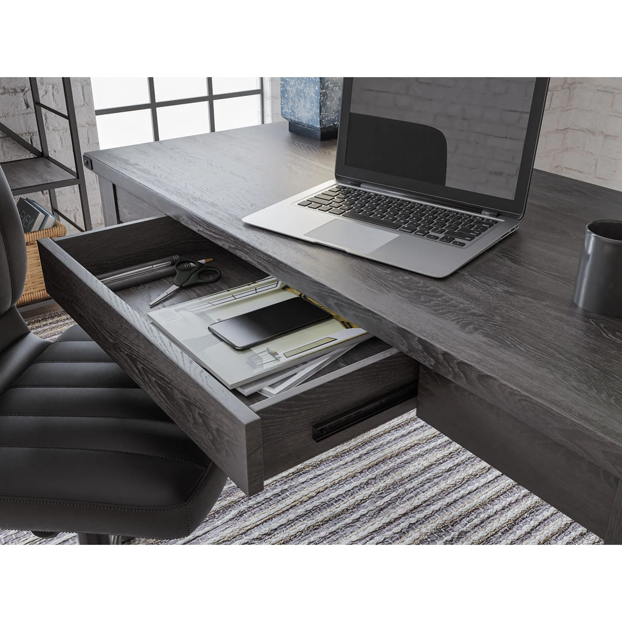 Freedan Desk - Image 10