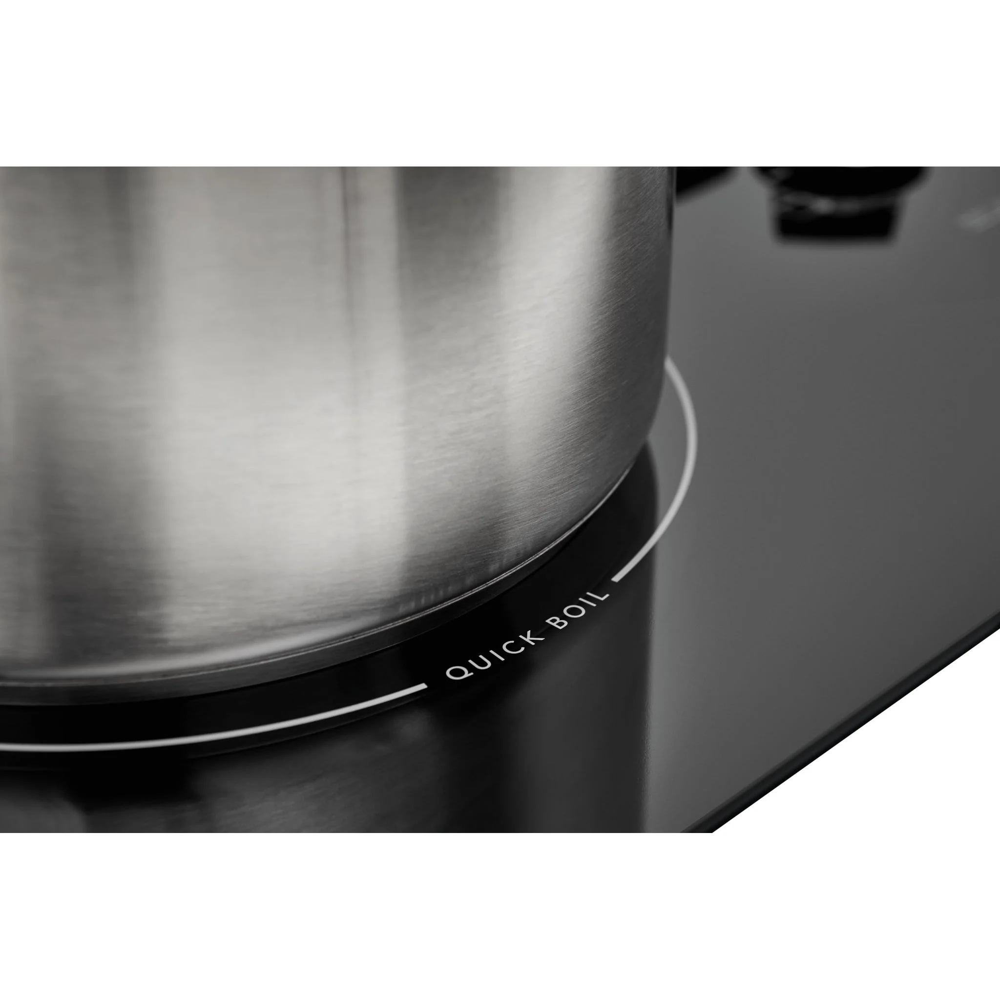 Frigidaire 30" Electric Cooktop - Black ( FFEC3025UB ) - Image 5
