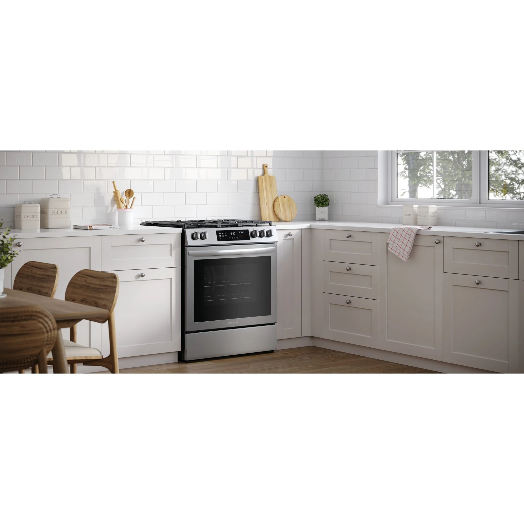 Frigidaire 30" Gas Range (FCFG3083AS) - Stainless Steel - Image 7