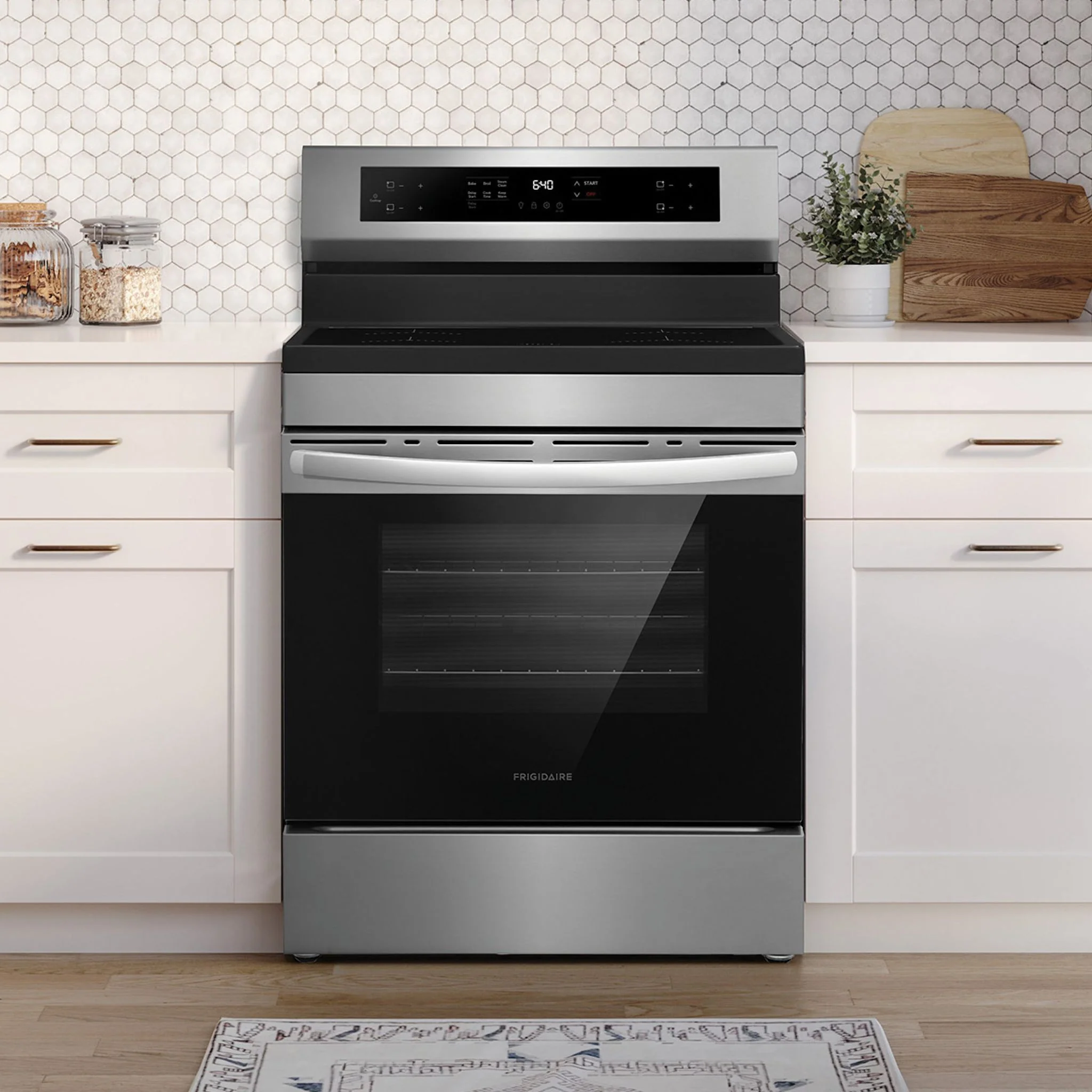 Frigidaire 30" Rear Control Induction Range - Stainless Steel (FCRI306CAS) - Image 7
