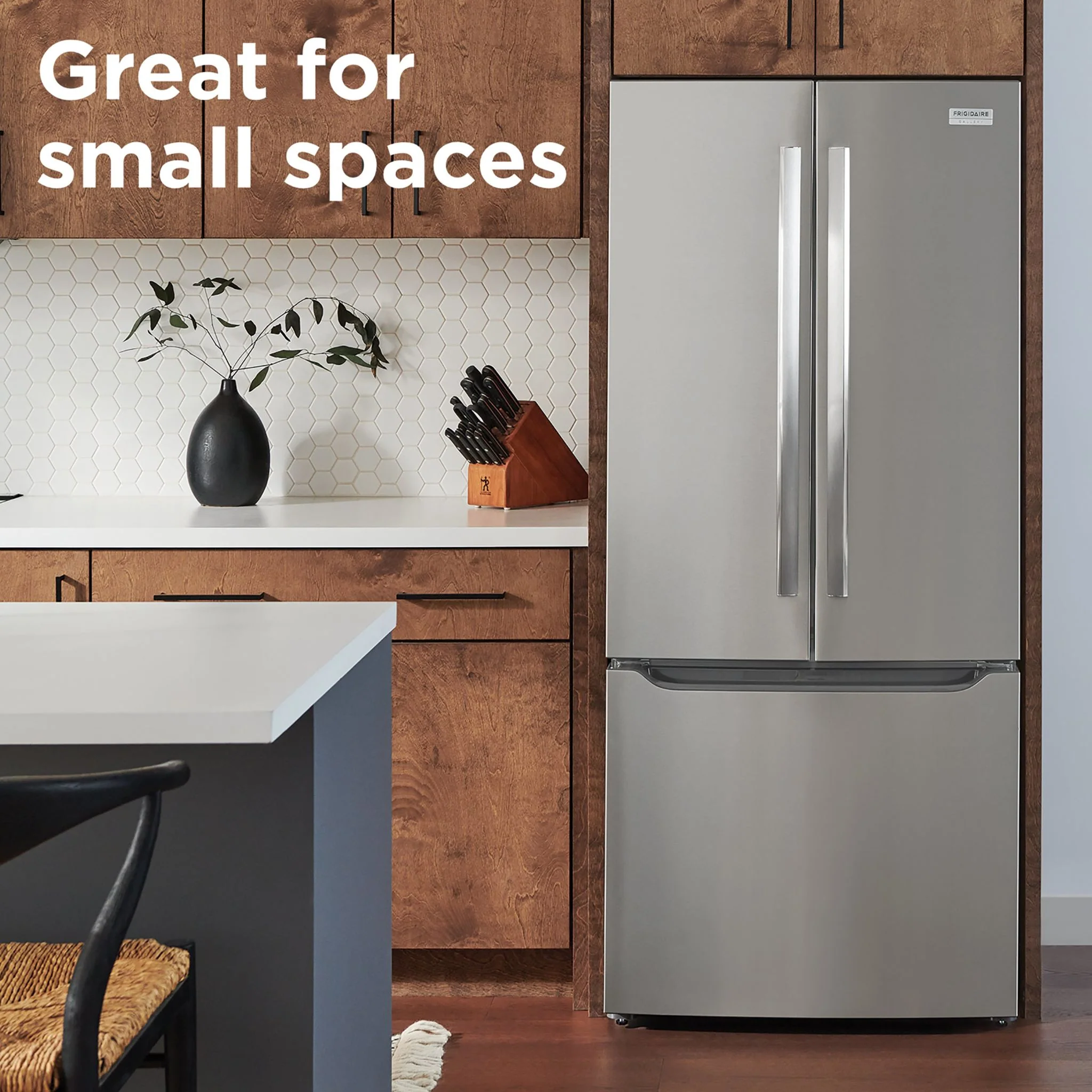 Frigidaire Gallery 20 Cu. Ft. Standard-Depth French Door Refrigerator - Stainless Steel ( GRFN2023AF ) - Image 20