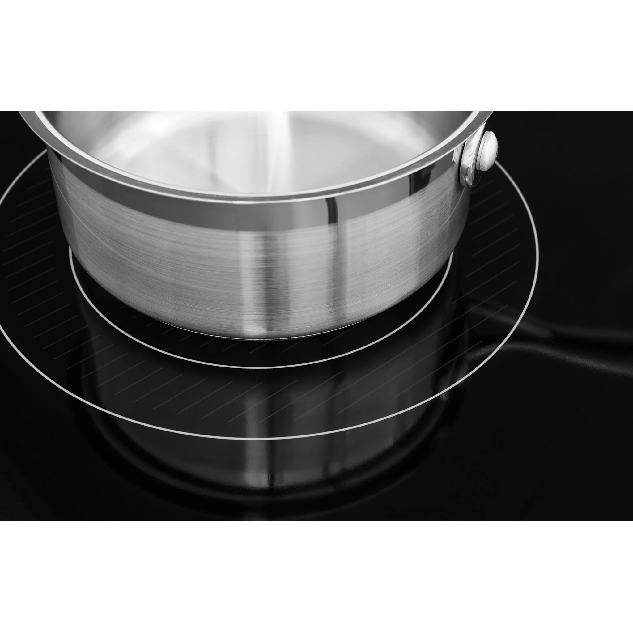 Frigidaire Gallery 30" Electric Cooktop - Stainless Steel (GCCE3070BS) - Image 10