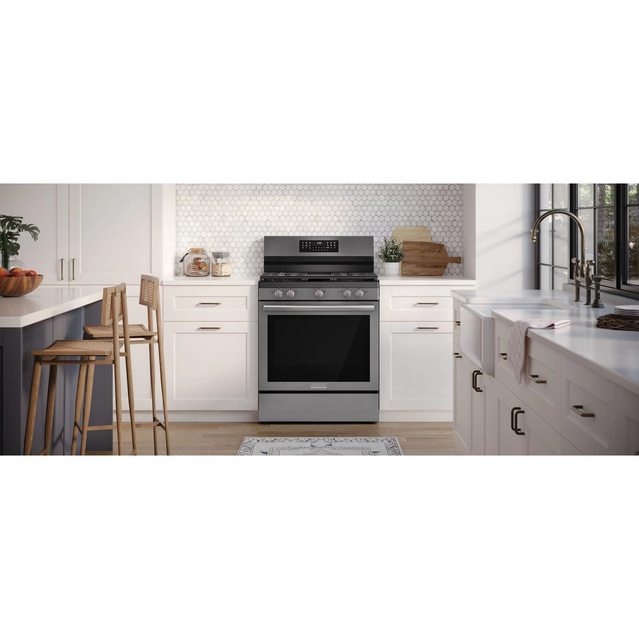Frigidaire Gallery 30" Rear Control Gas Range with Total Convection - Black Stainless ( GCRG3060BD ) - Image 12