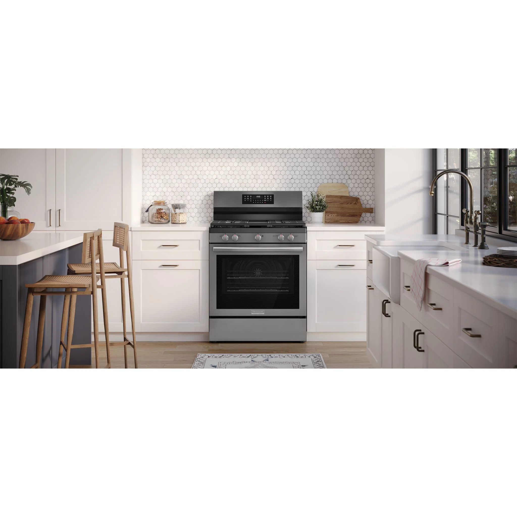 Frigidaire Gallery 30" Rear Control Gas Range with Total Convection - Black Stainless ( GCRG3060BD ) - Image 13