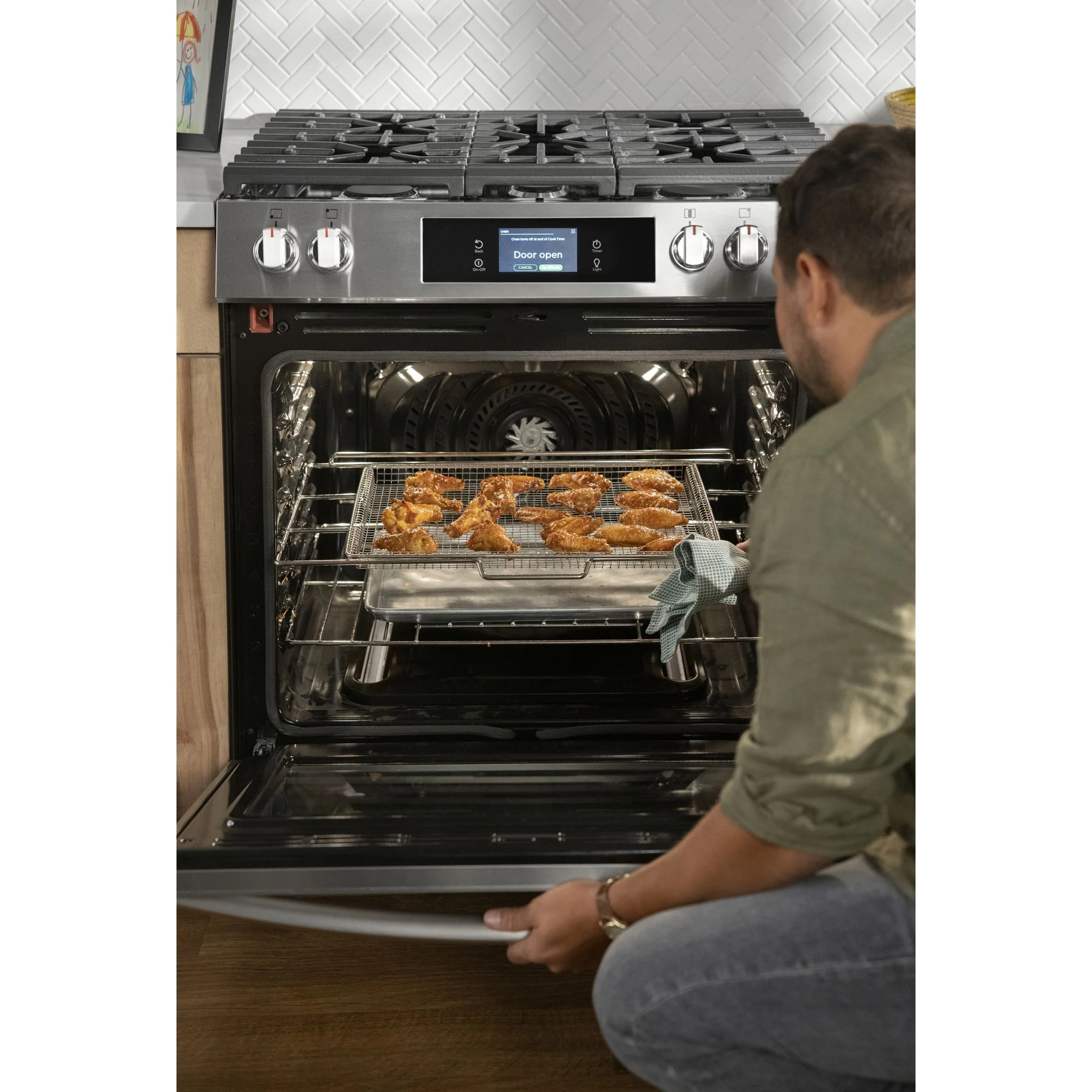 Frigidaire Gallery Gas Range (GCFG3060BF) - SmudgeProof Stainless Steel - Image 19