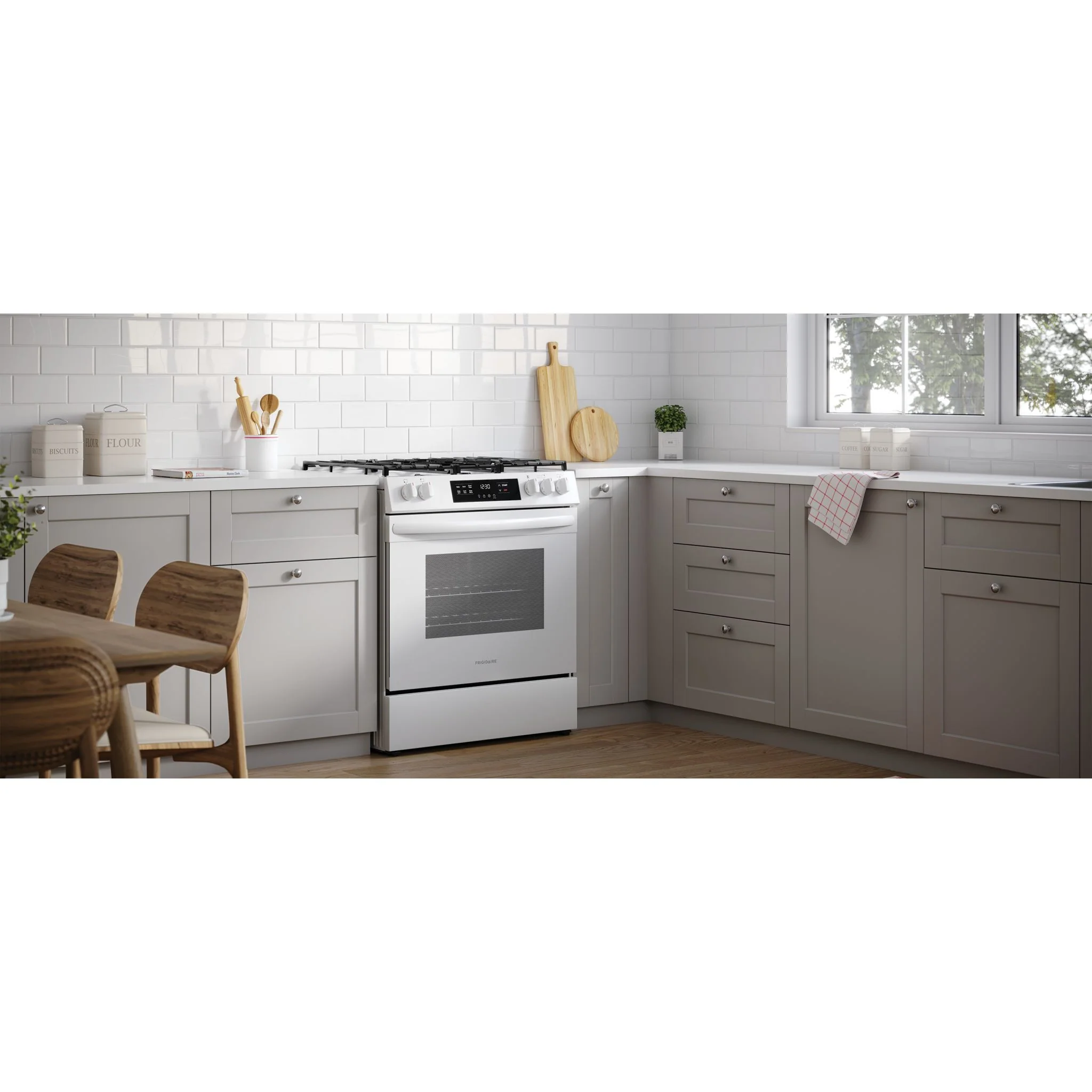 Frigidaire Gas Range (FCFG3062AW) - White - Image 9