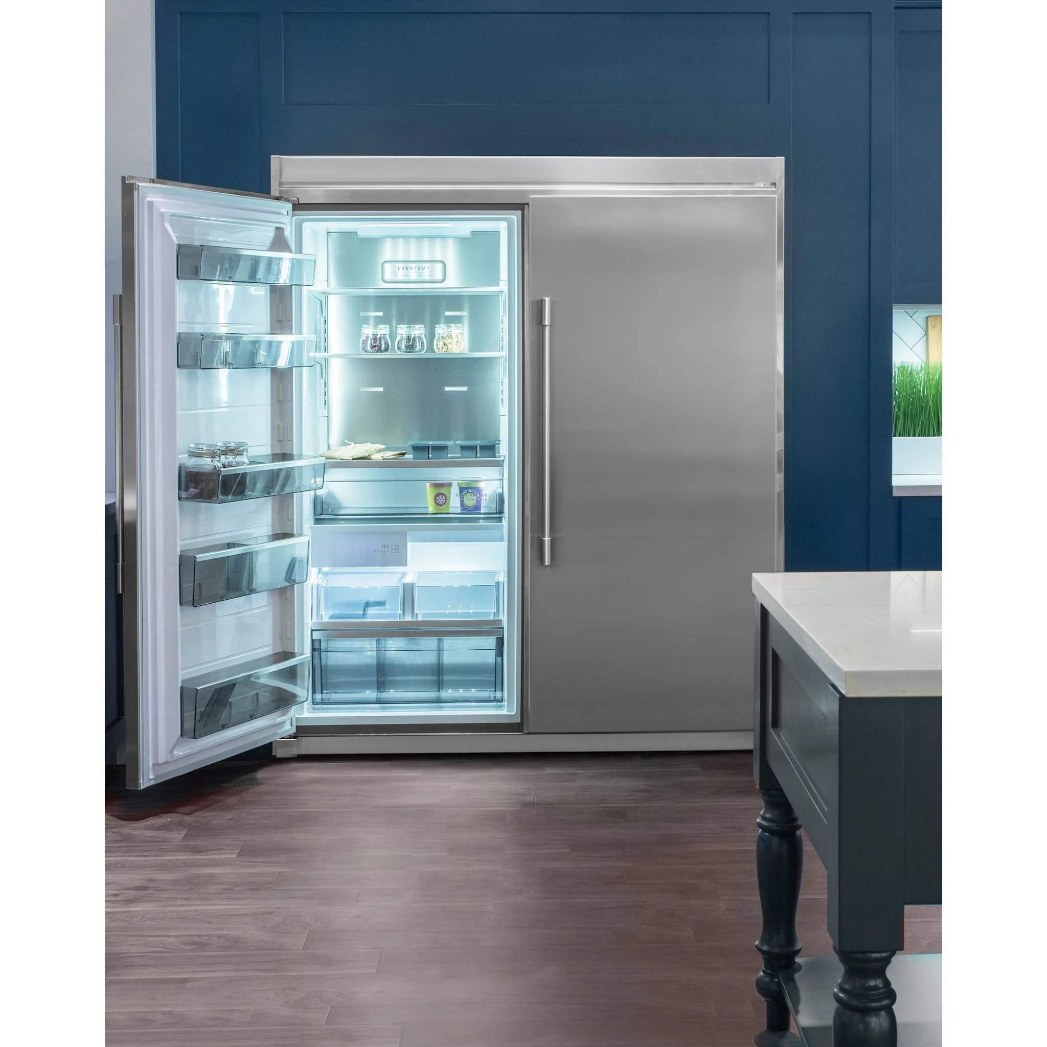 Frigidaire Professional 19 Cu. Ft. Single-Door Freezer - Stainless Steel ( FPFU19F8WF ) - Image 21