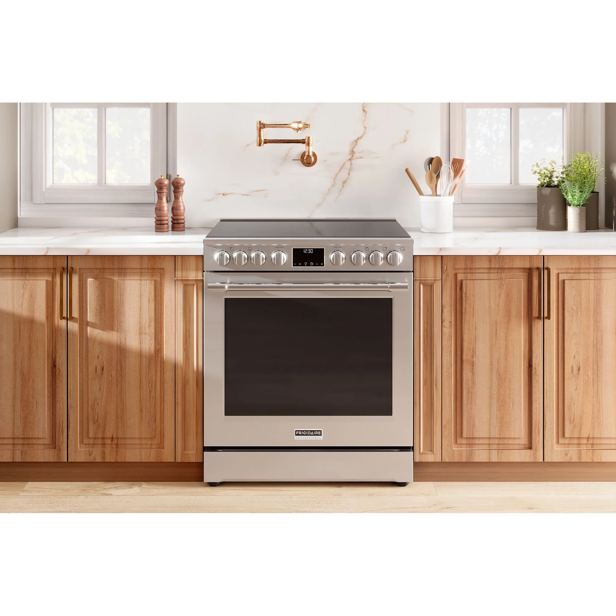 Frigidaire Professional 30" Electric Range with Total Convection - Stainless Steel ( PCFE308CAF ) - Image 8