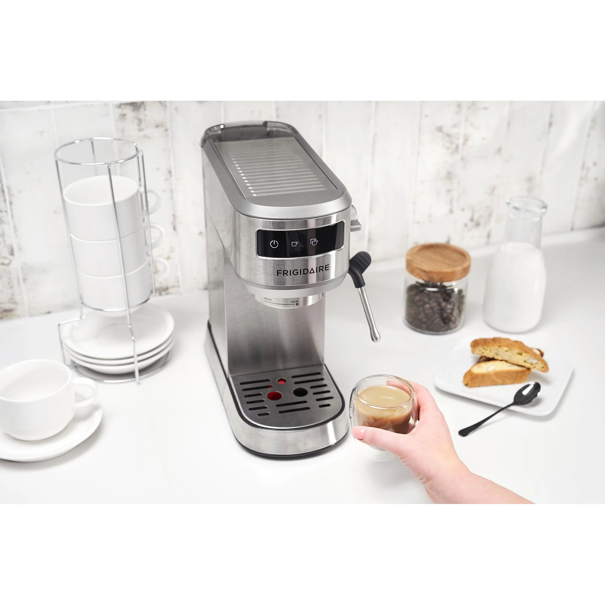 Frigidaire Steam Espresso Maker - Black Stainless ( FREM100SS ) - Image 12