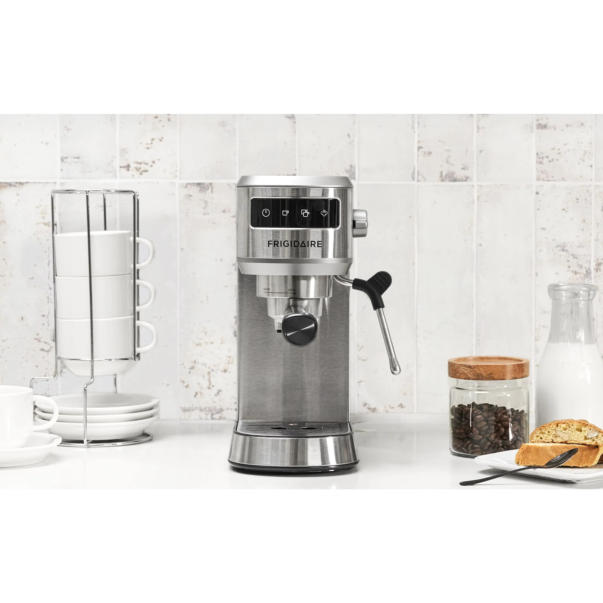 Frigidaire Steam Espresso Maker - Black Stainless ( FREM100SS ) - Image 9