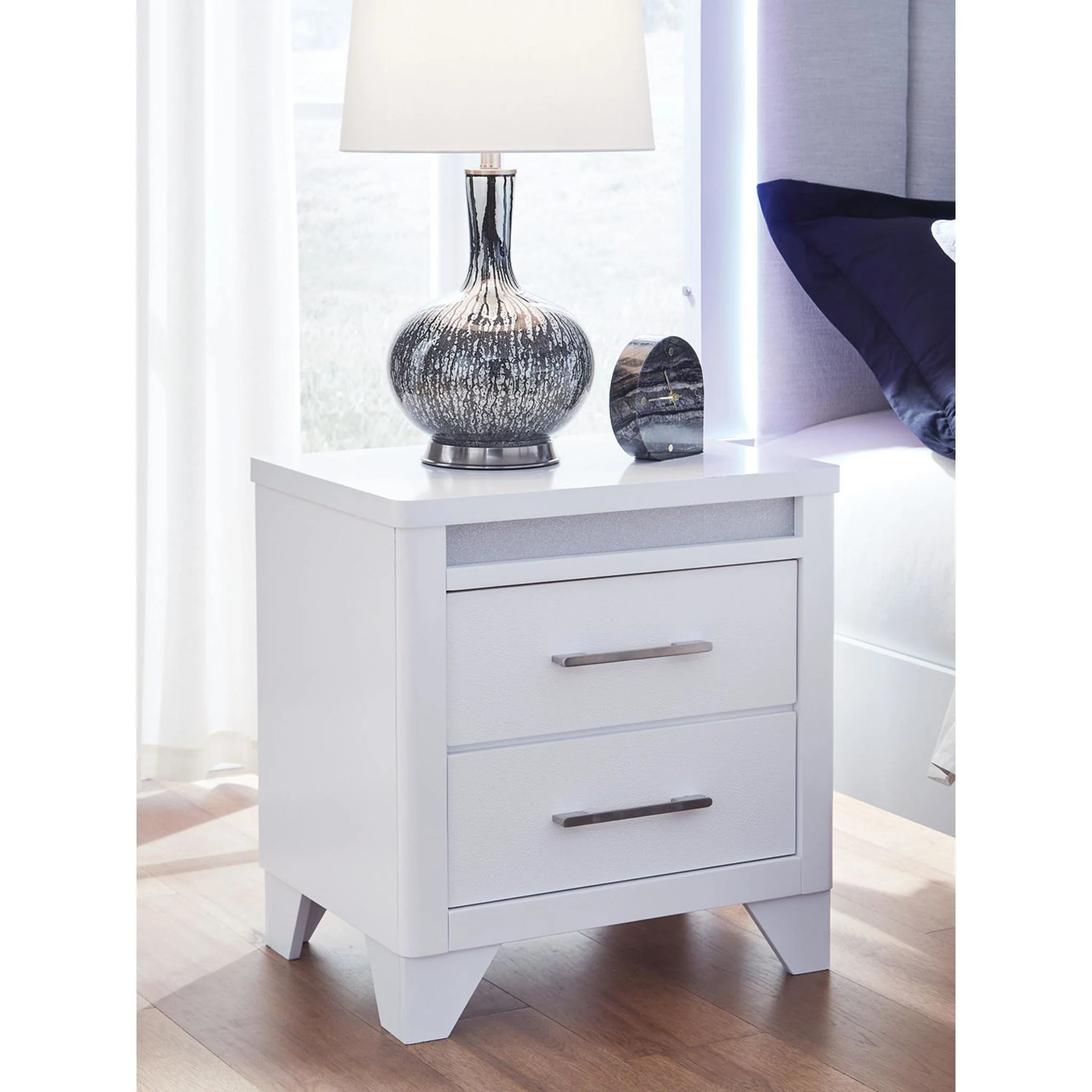 Frostlyn Nightstand - Image 2