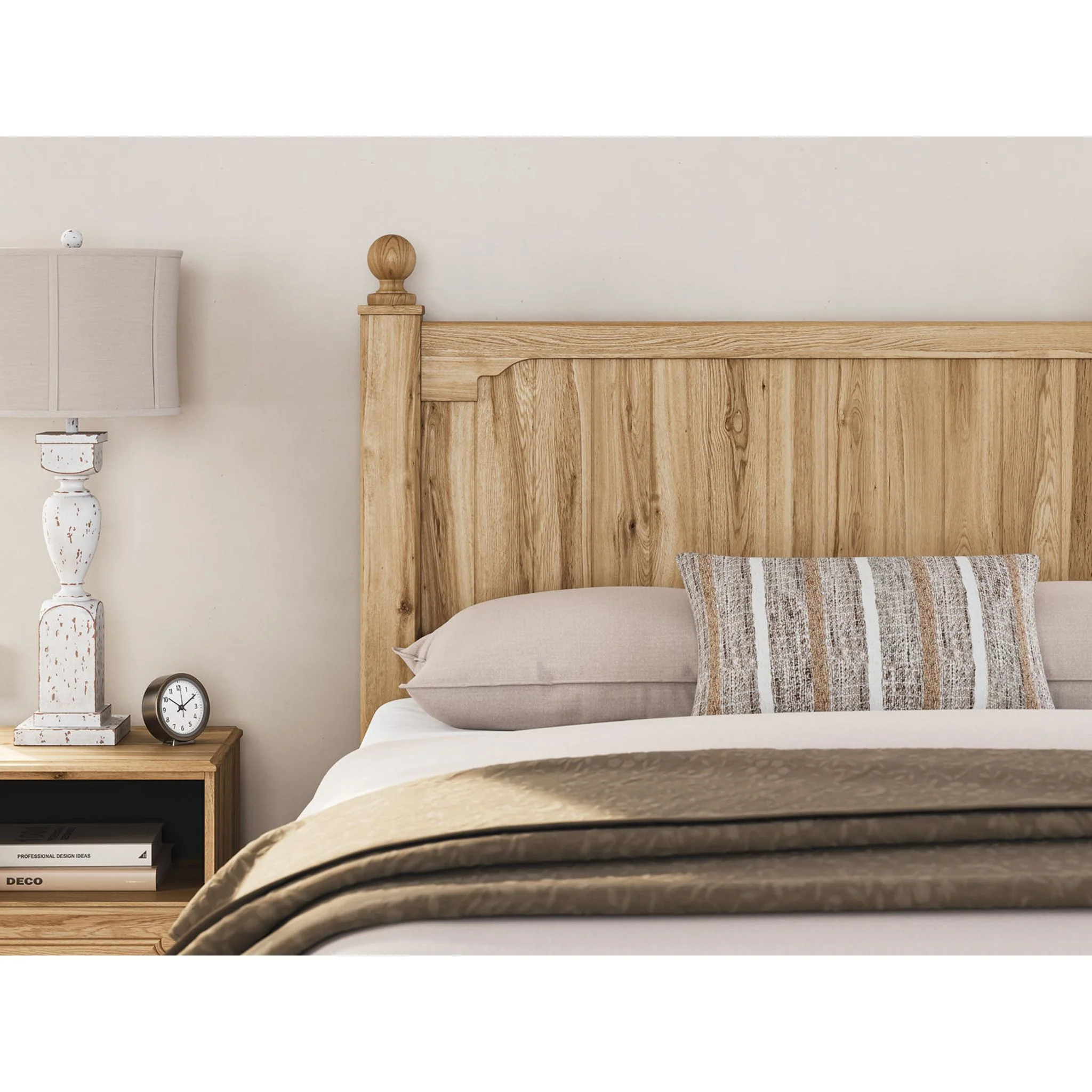 Galletyn 5 Piece Queen Panel Bedroom - Image 15