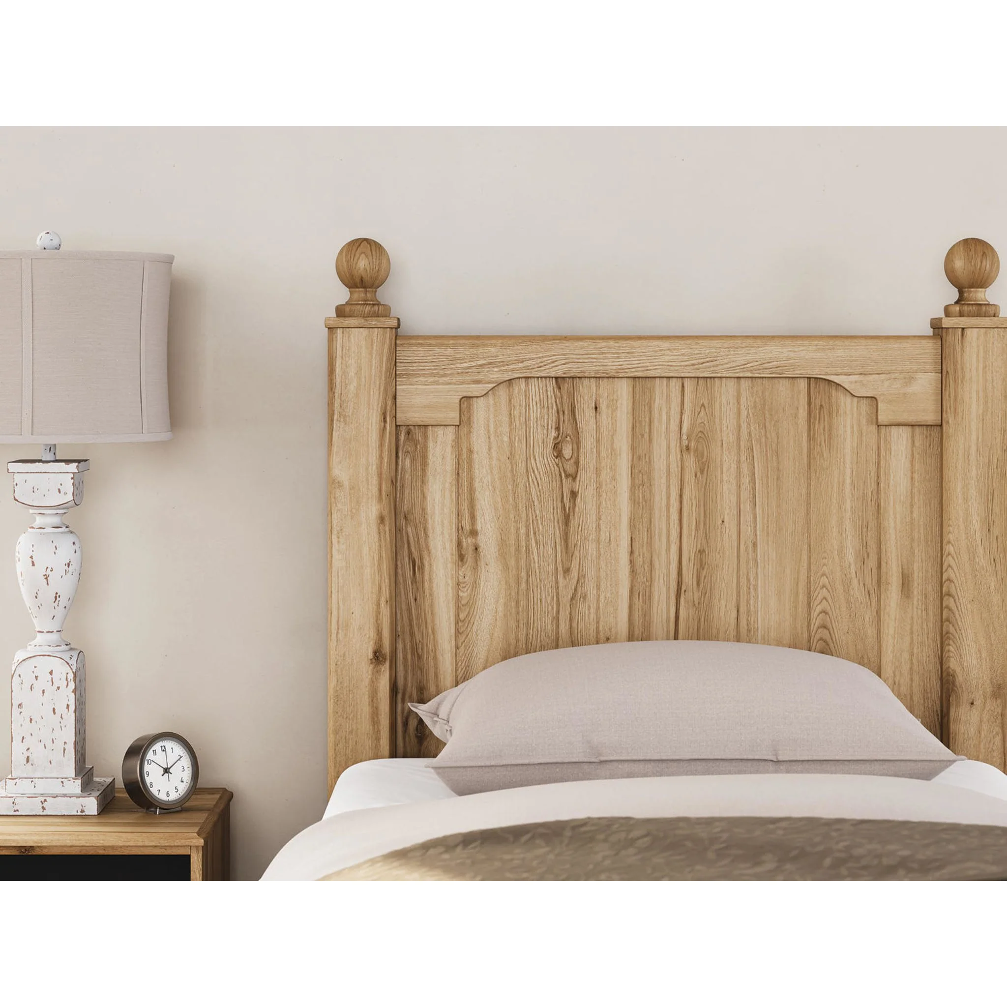 Galletyn 5 Piece Twin Panel Bedroom - Image 15